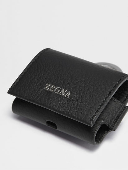 ブラック ディアスキンAirPods Pro ケース FW24 22982932 | Zegna JP ブラック ディアスキンAirPods Pro ケース FW24 22982932 | Zegna JP