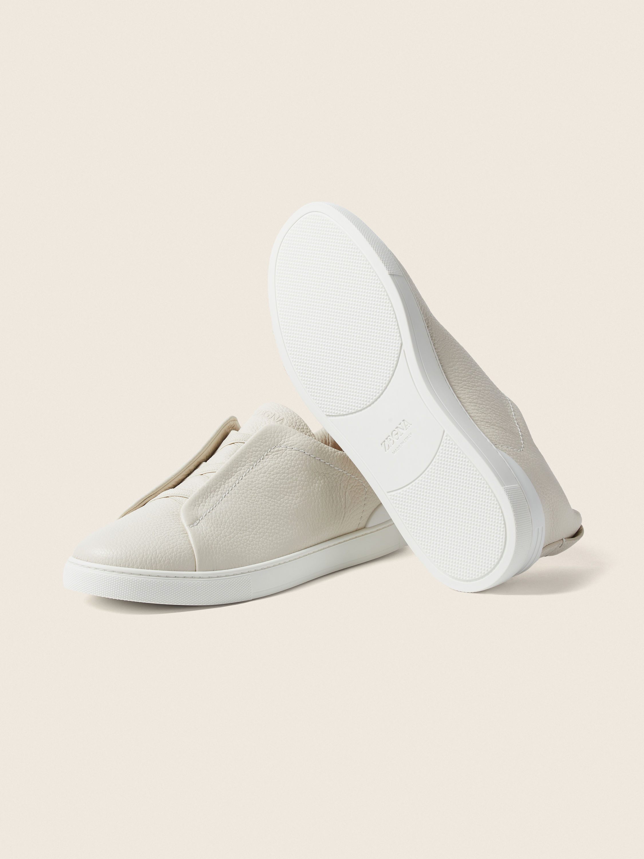 Triple Stitch™ Sneaker aus Leder in Weiß Detailfoto #4 des Produkts