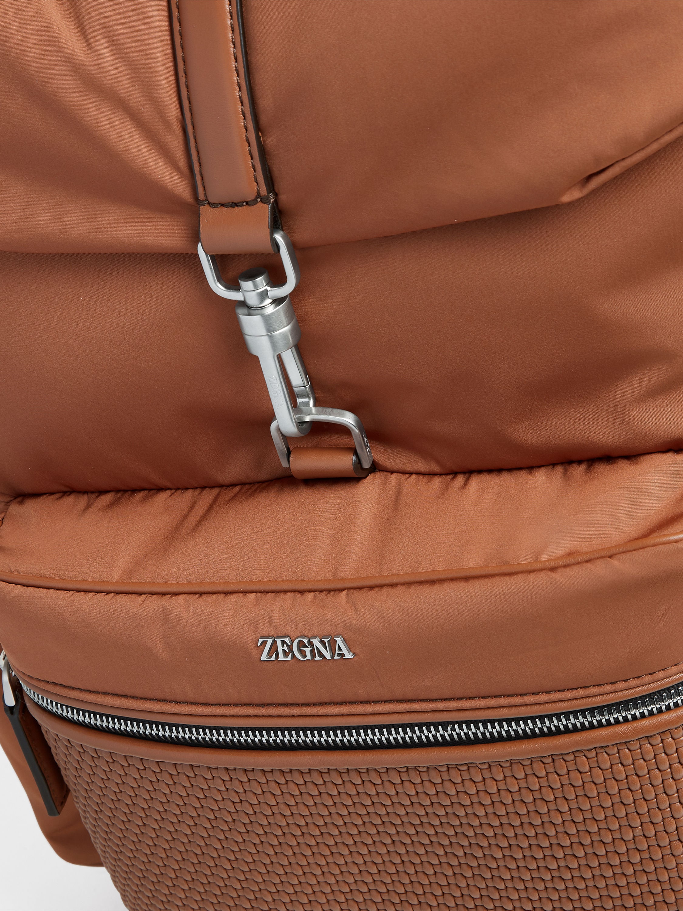 Foliage Technical Fabric and PELLETESSUTA™ Leather Special Backpack Product detail photo #4