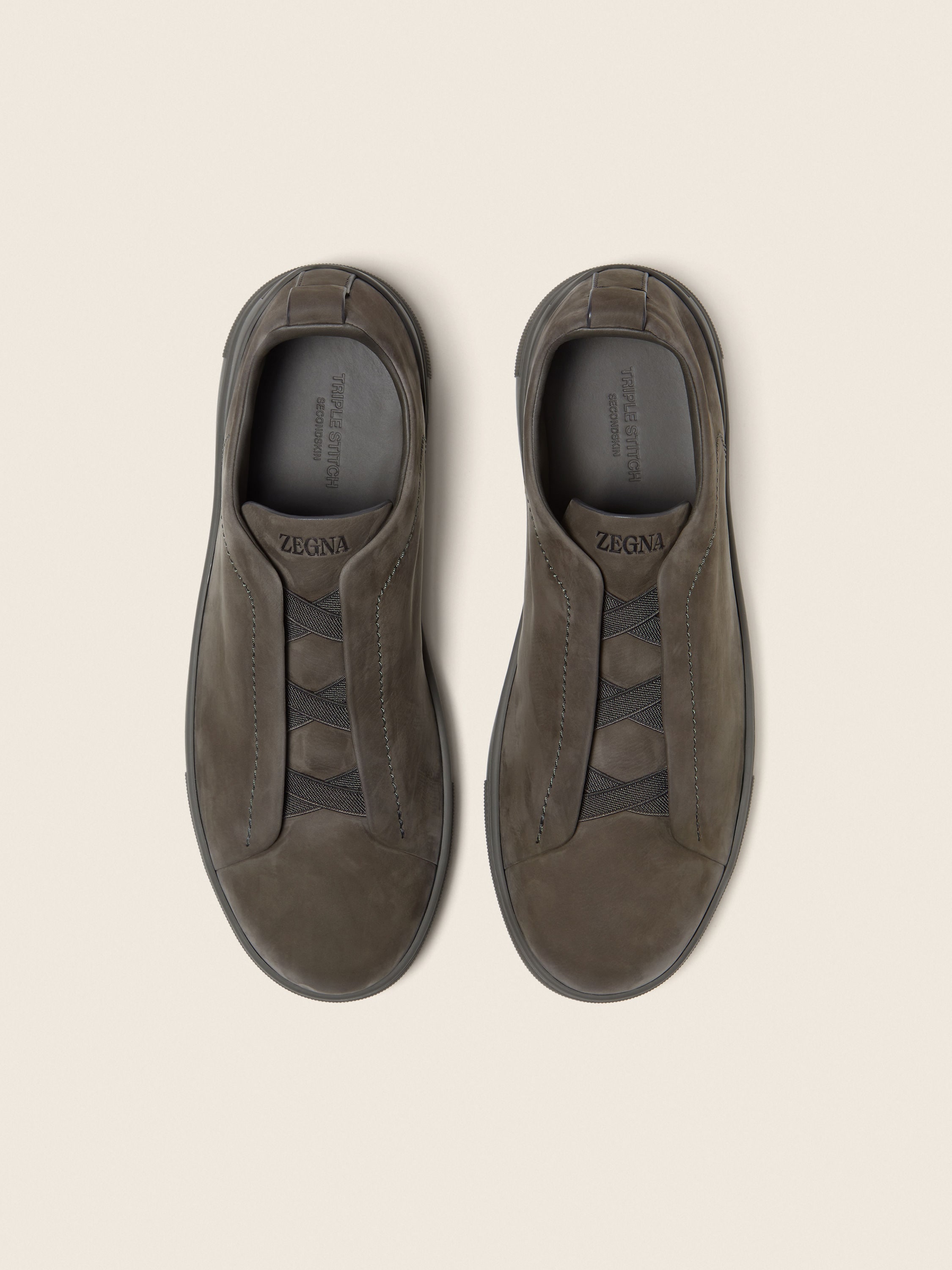 Zapatillas Triple Stitch™ SECONDSKIN Gris Pardo Oscuro Foto #3 de detalle del producto