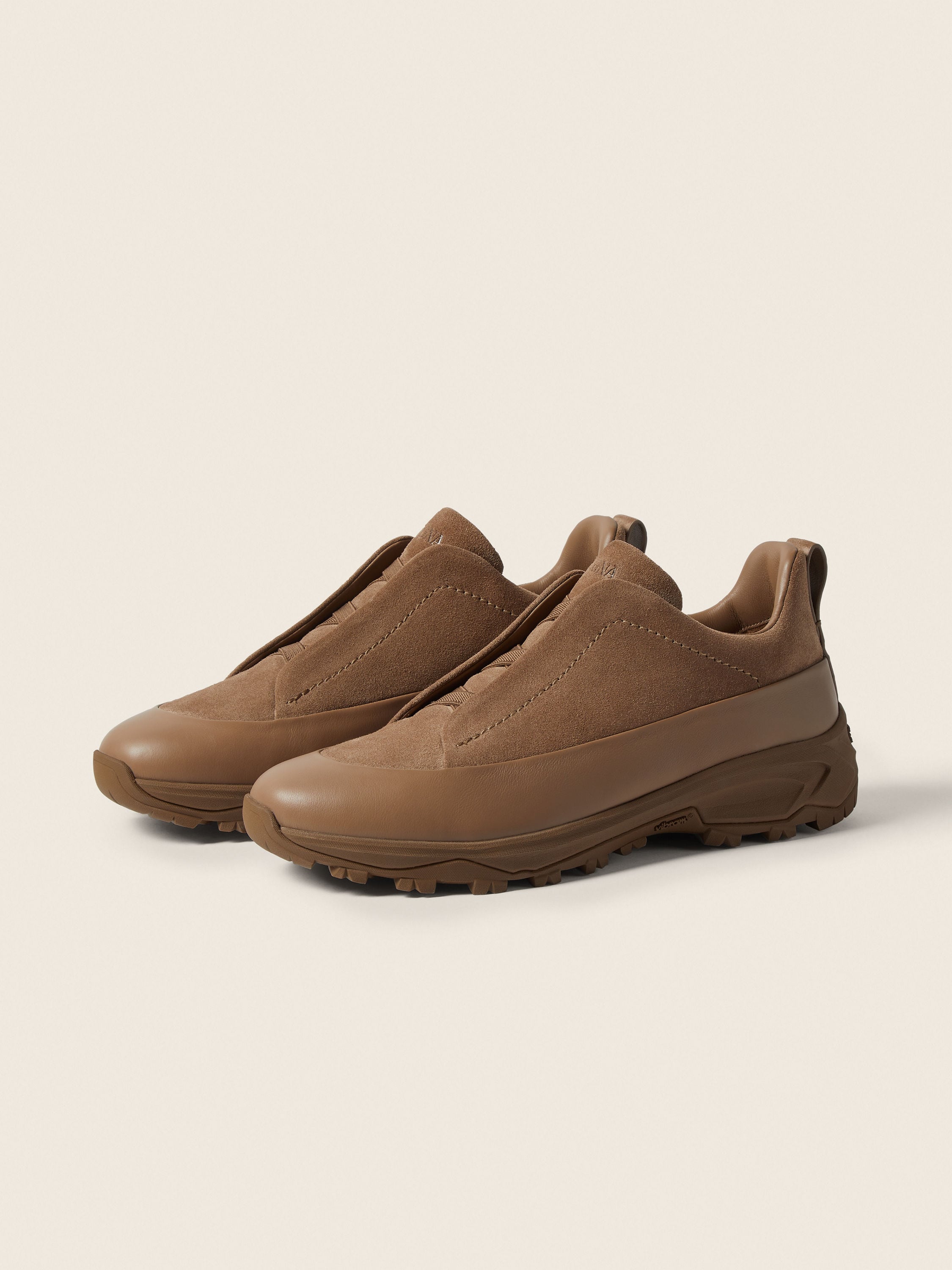 ダークベージュ レザー&スエード Triple Stitch™ Monteスニーカー FW26