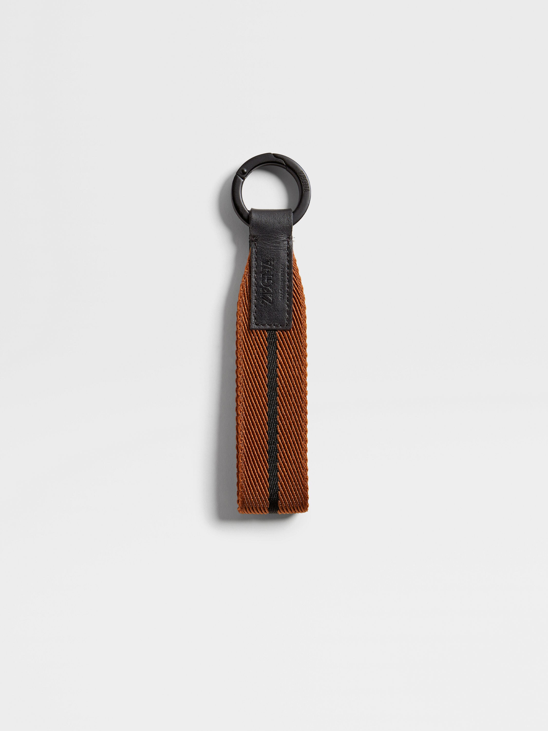 Foliage and Black Web Key Chain