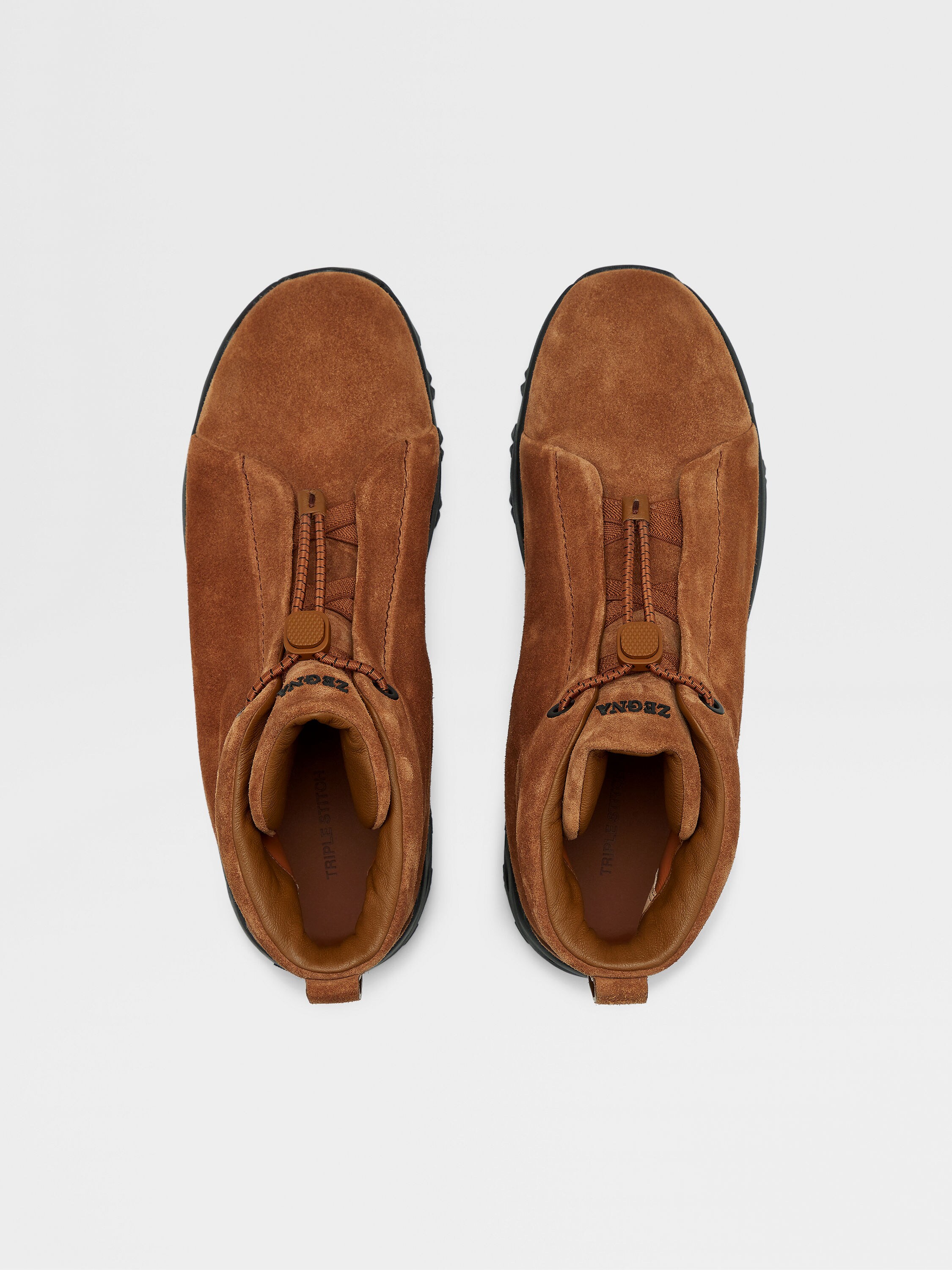 Dark Foliage Suede Triple Stitch™ Vetta Sneakers Product detail photo #2