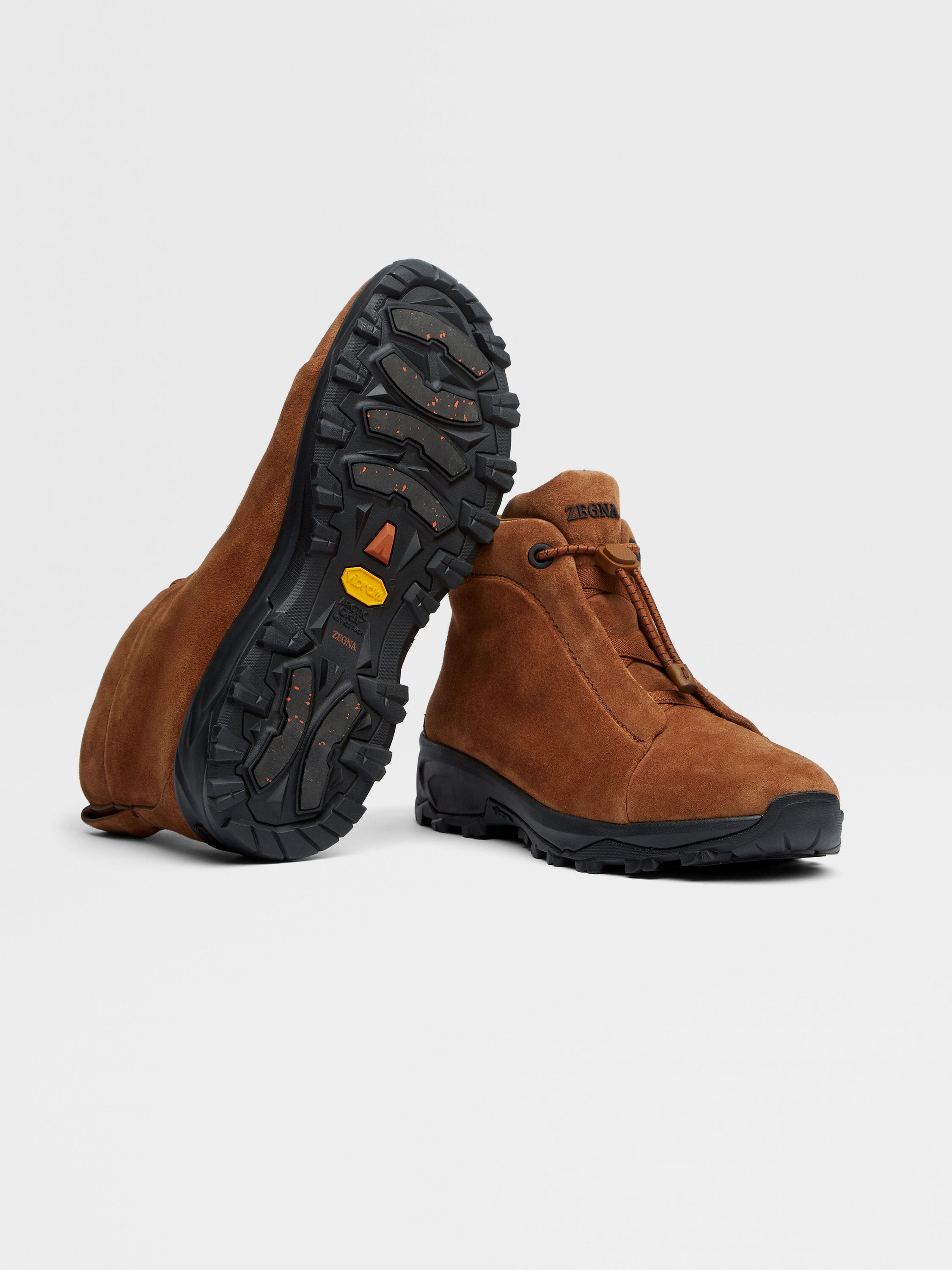 Dark Foliage Suede Triple Stitch™ Vetta Sneakers Product detail photo #4