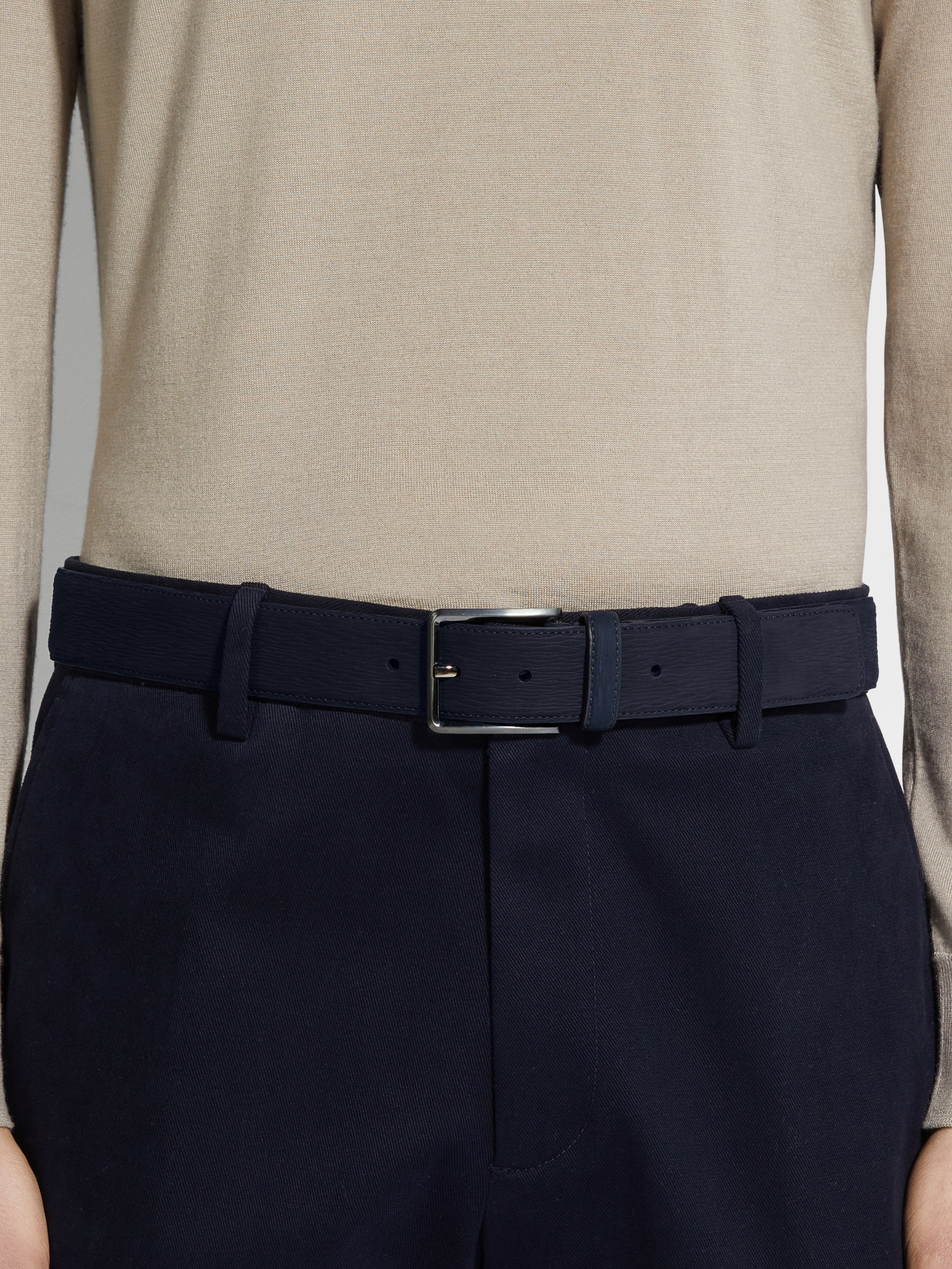 Dark Blue Leather Belt Product detail photo #2