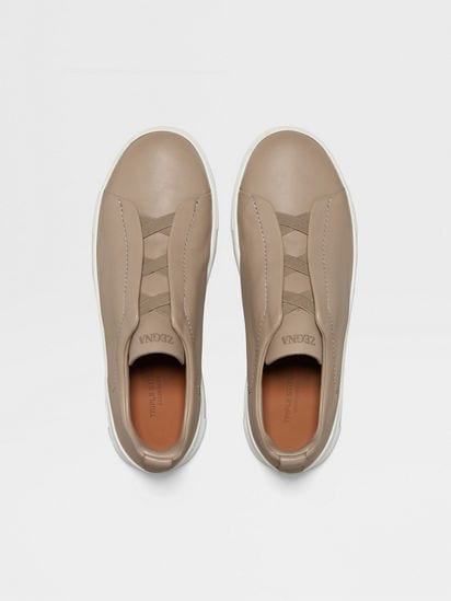 ライトトープ Triple Stitch™ SECONDSKINスニーカー FW25 ライトトープ Triple Stitch™ SECONDSKINスニーカー FW25