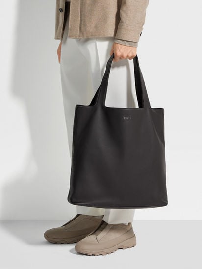 ダークブラウン SECONDSKINトートバッグ SS25 31849573 | Zegna JP ダークブラウン SECONDSKINトートバッグ SS25 31849573 | Zegna JP