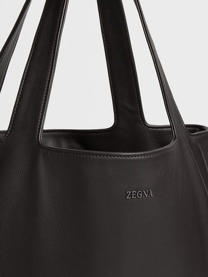 Dark Brown SECONDSKIN Tote Bag SS25 31849573 | Zegna US Dark Brown SECONDSKIN Tote Bag SS25 31849573 | Zegna US