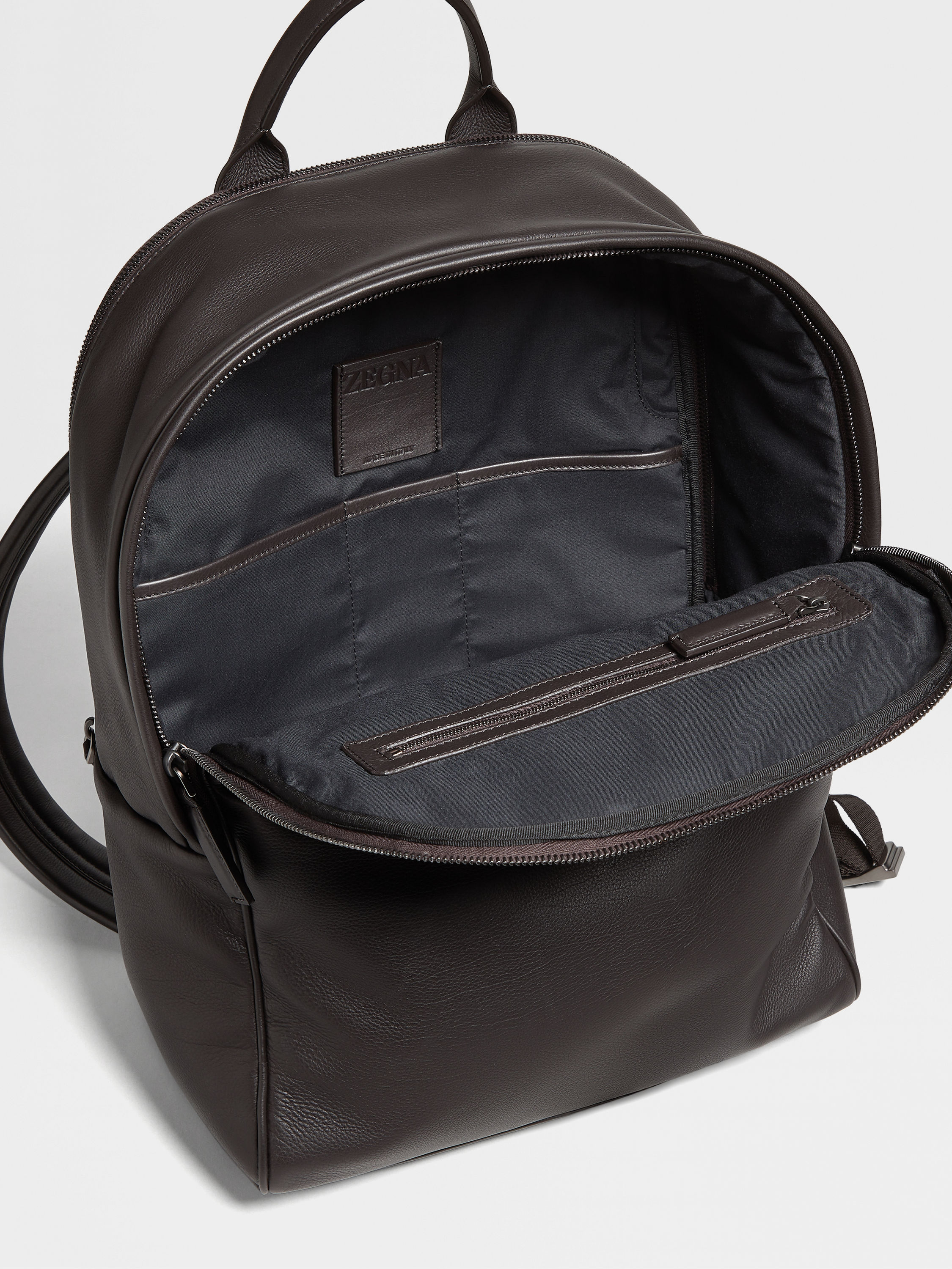 Sac à Dos en SECONDSKIN Marron Foncé Photo #3 de détail du produit