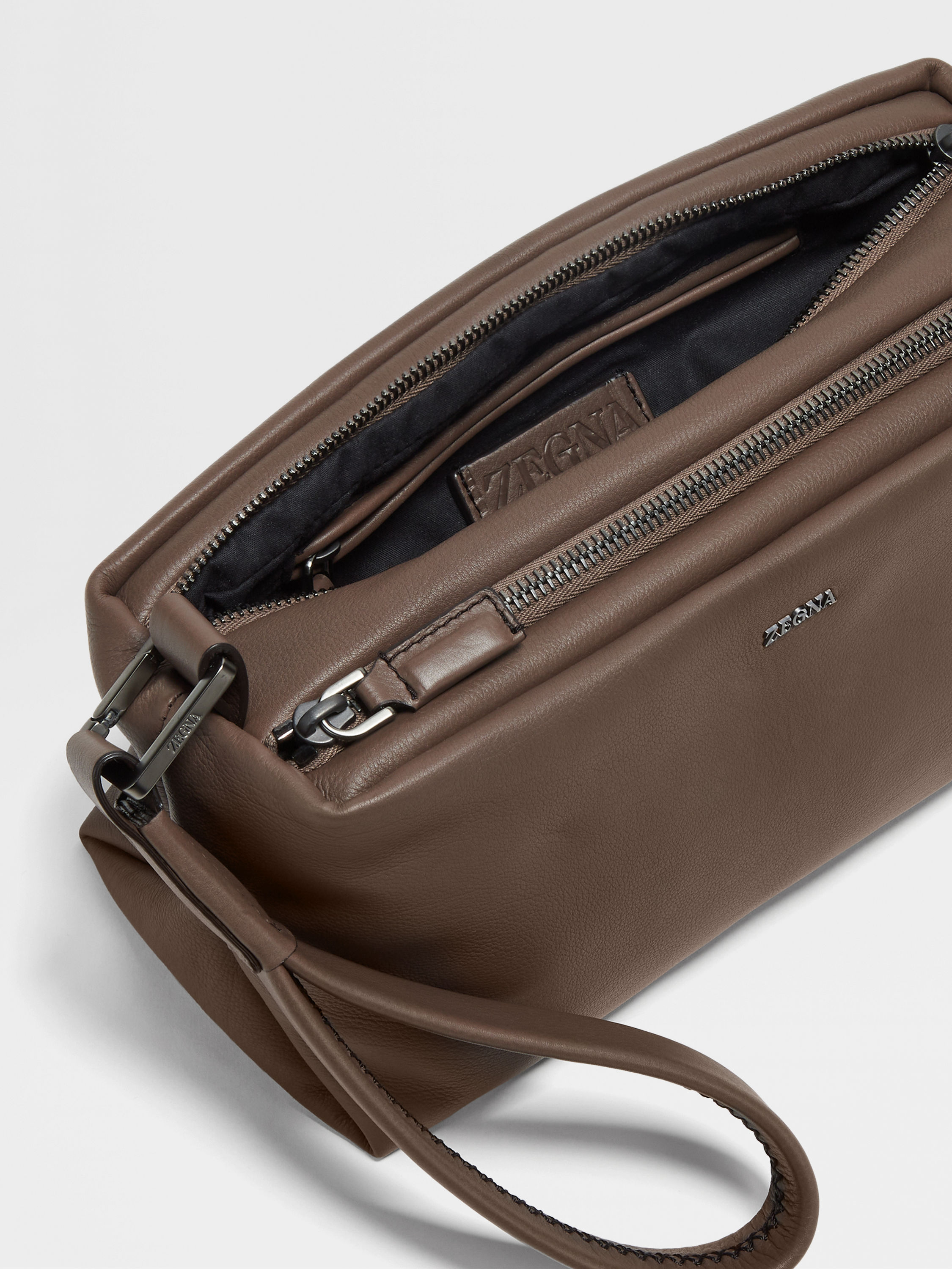 Pouch SECONDSKIN Marrone Foto #1 di dettaglio del prodotto