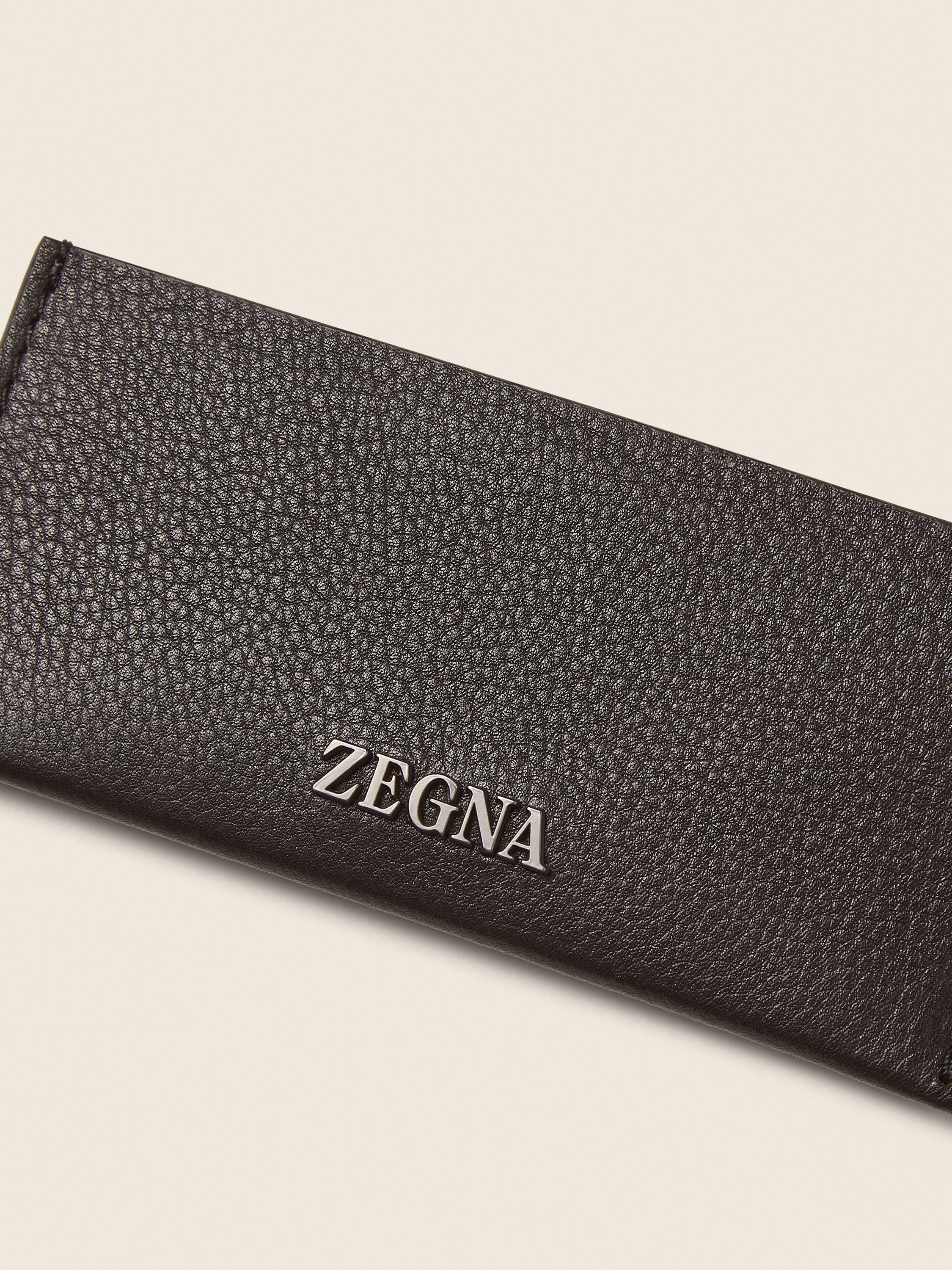 Dark Brown SECONDSKIN Card Case Product detail photo #4