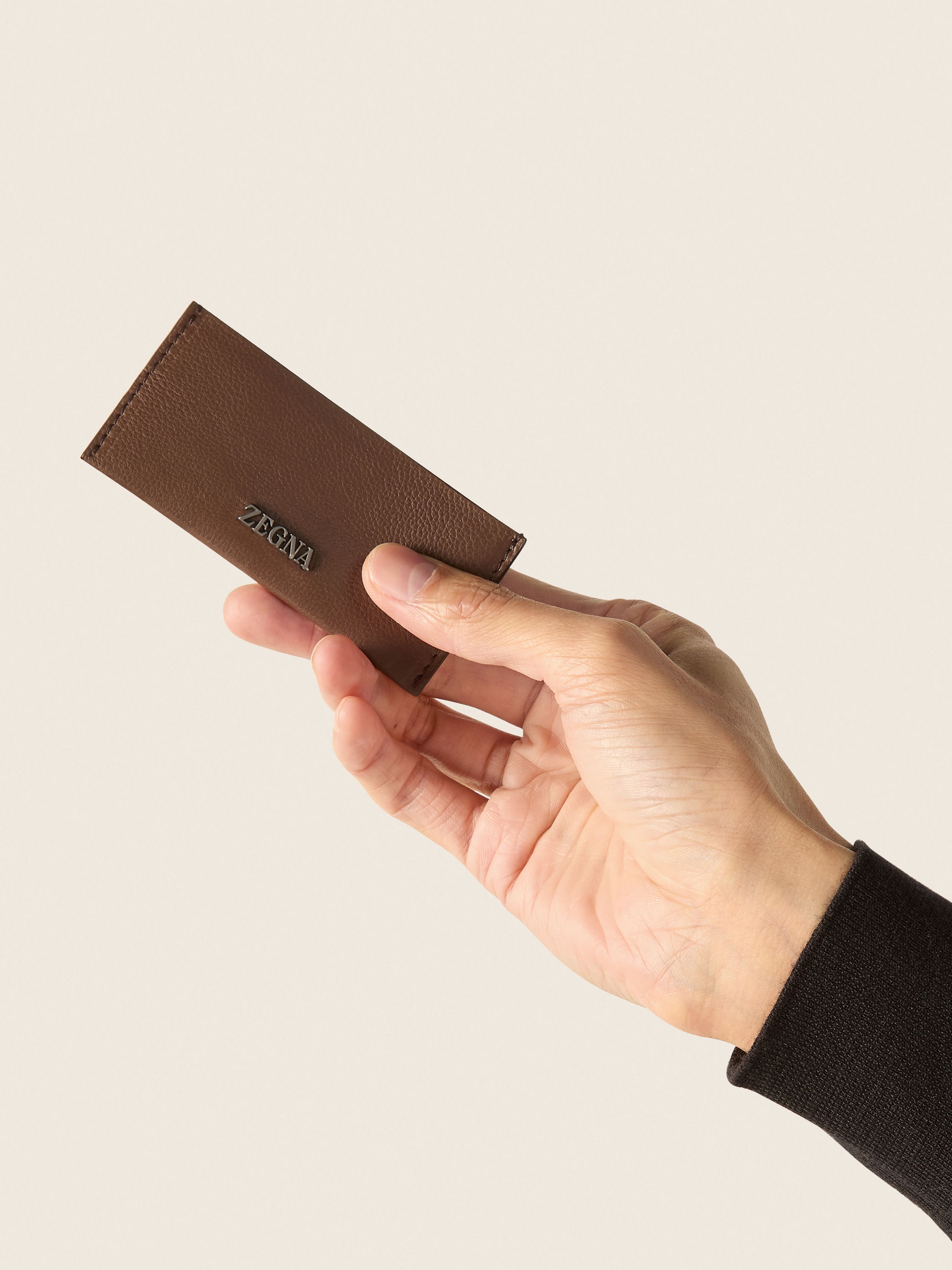 Brown SECONDSKIN Card Case Product detail photo #3