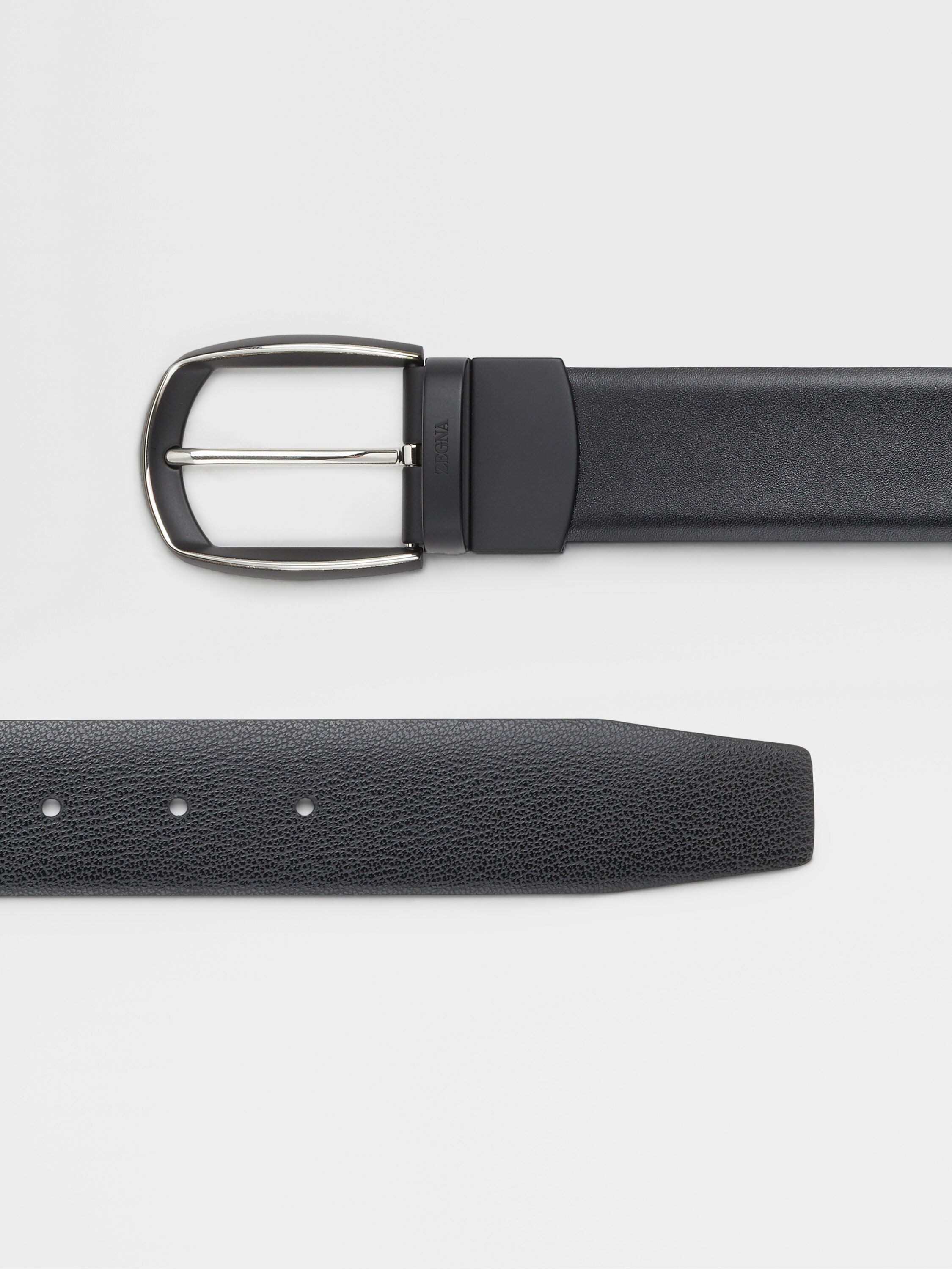 Black Leather Reversible Belt Product detail photo #1