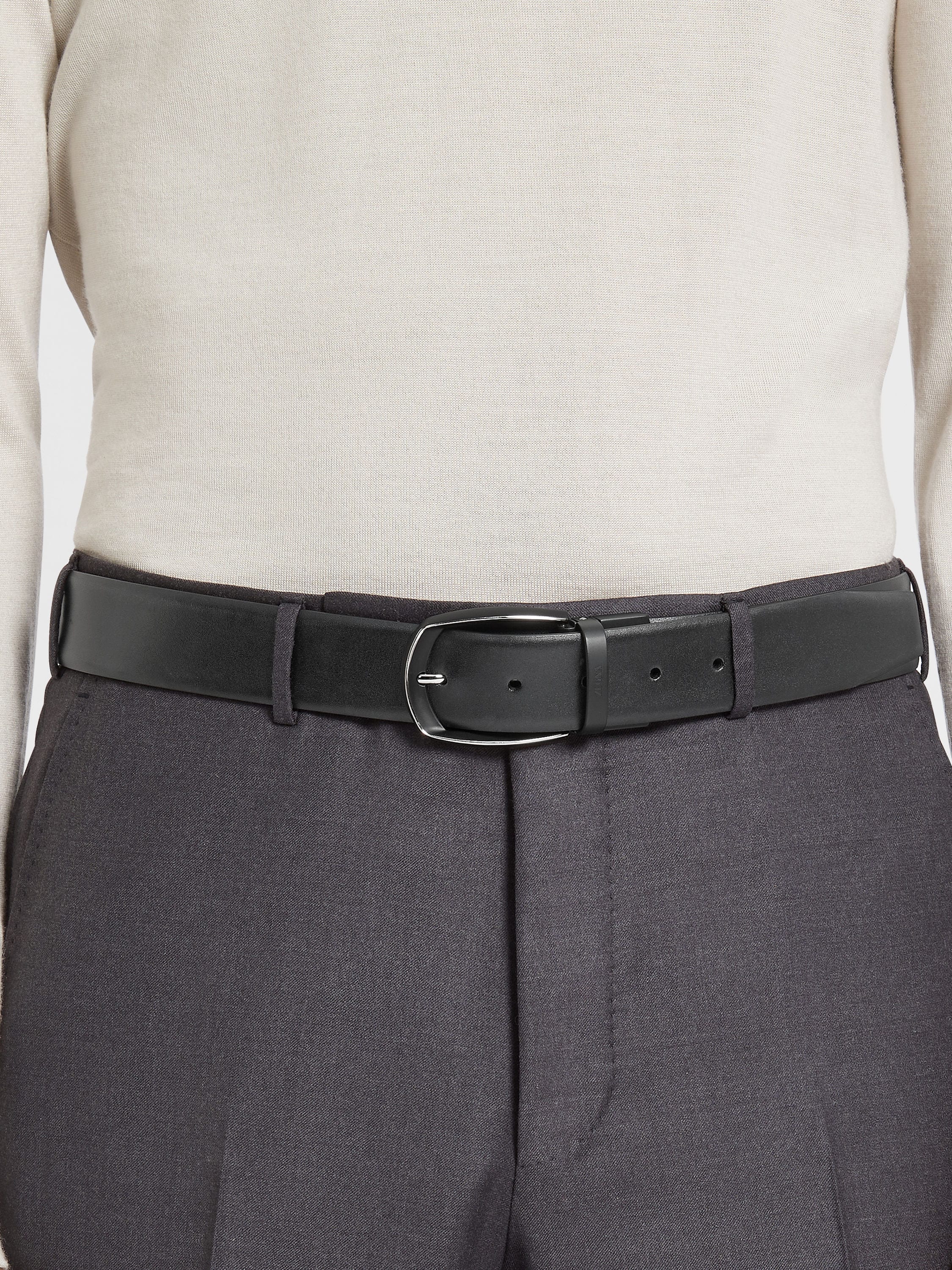 Black Leather Reversible Belt Product detail photo #2