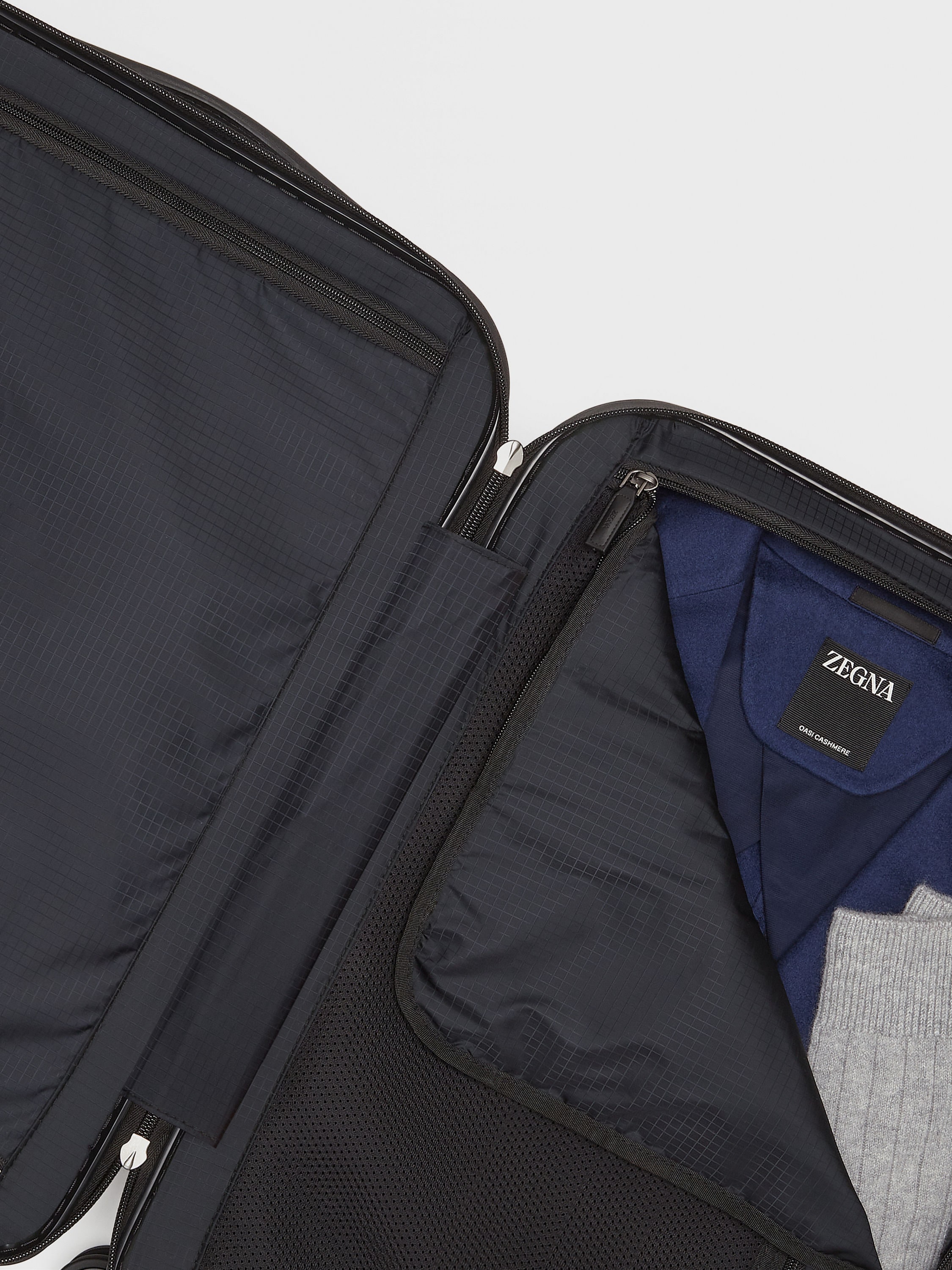 Grey Polyurethane Leggerissimo Trolley Product detail photo #3