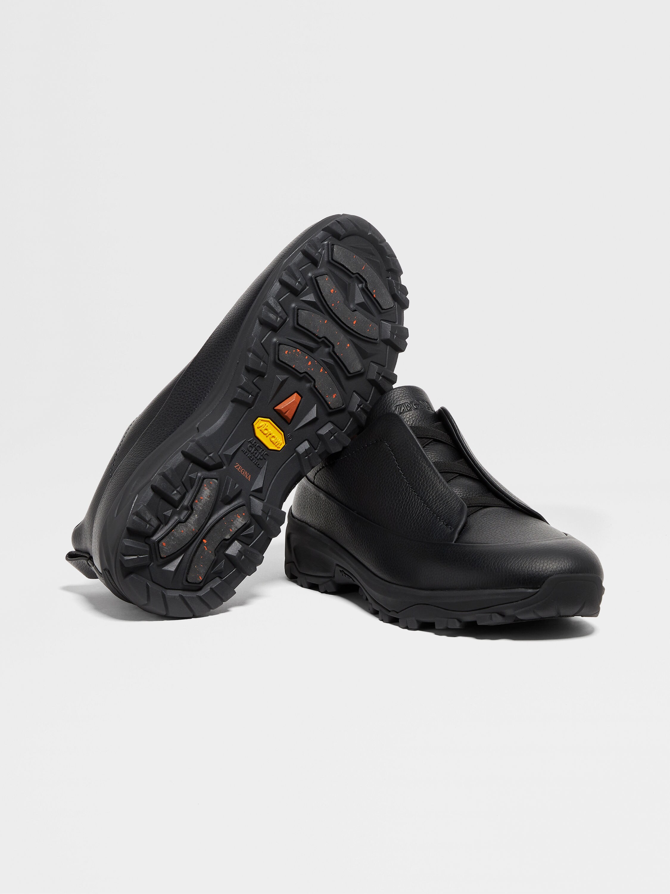 Tenis Triple Stitch™ Monte de Piel Negros Foto #4 de detalle del producto