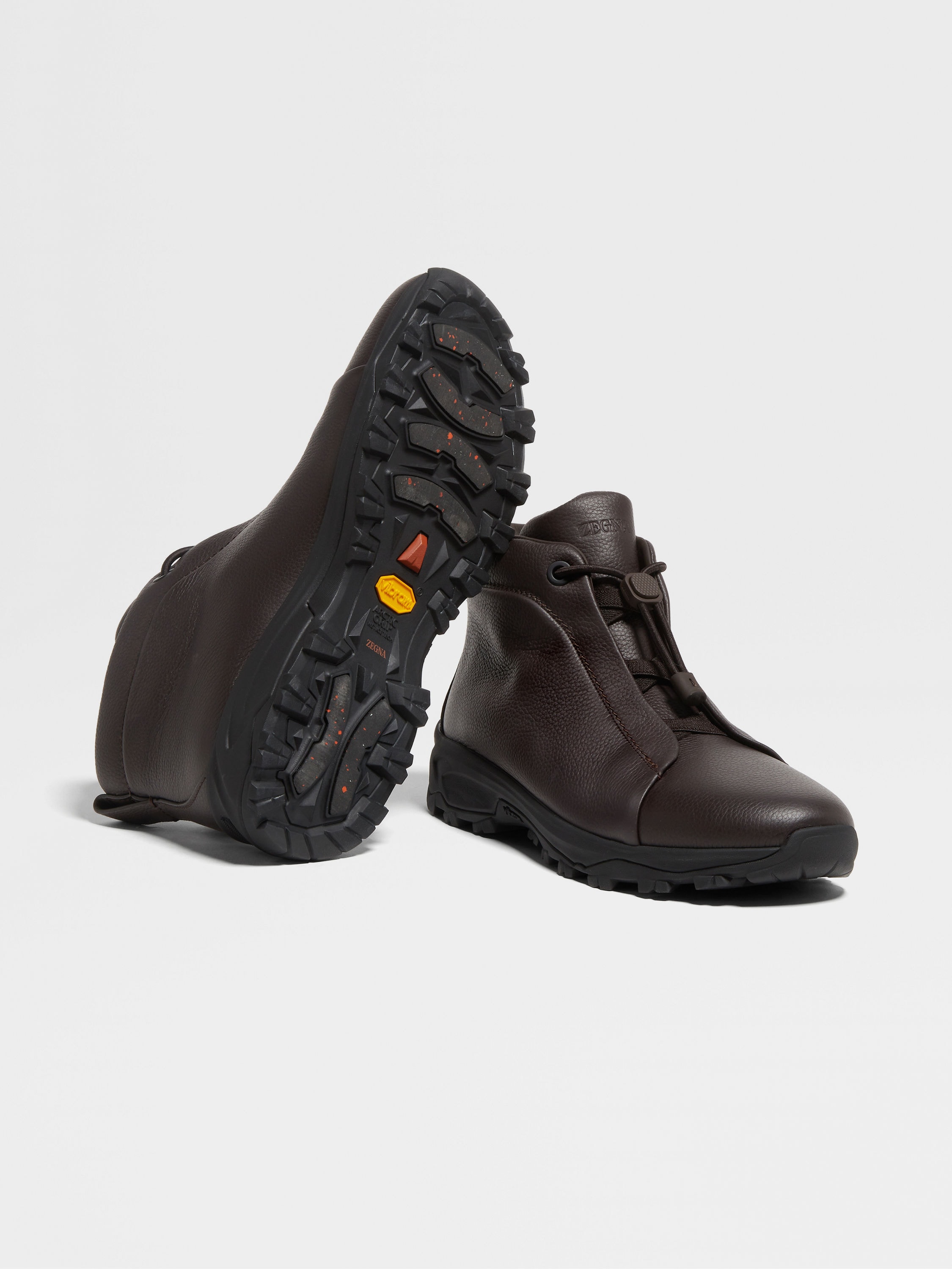 ダークブラウンレザーTriple Stitch™ Vettaスニーカー 製品詳細写真 #4