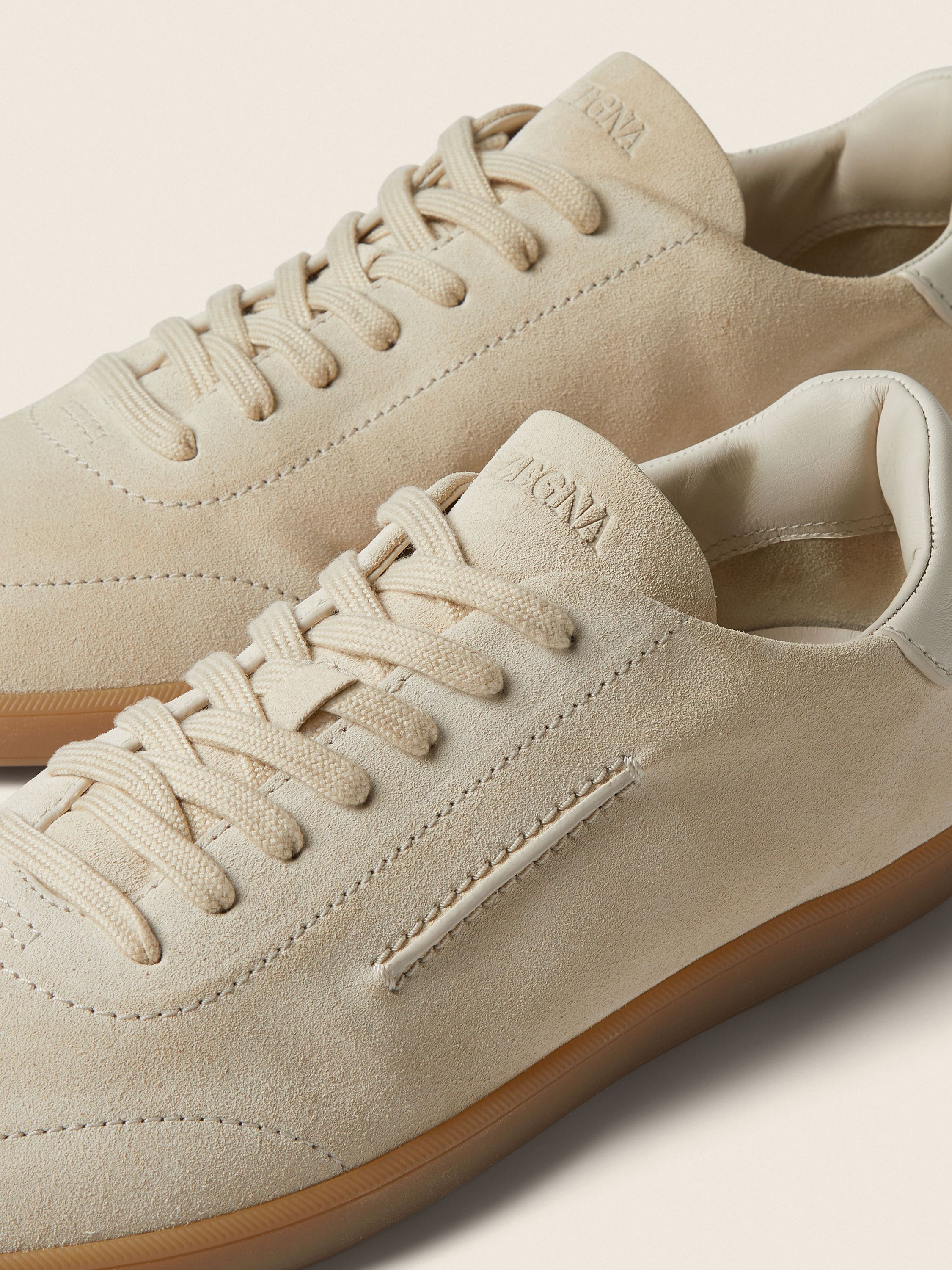 White 232 Suede Sneakers Product detail photo #2