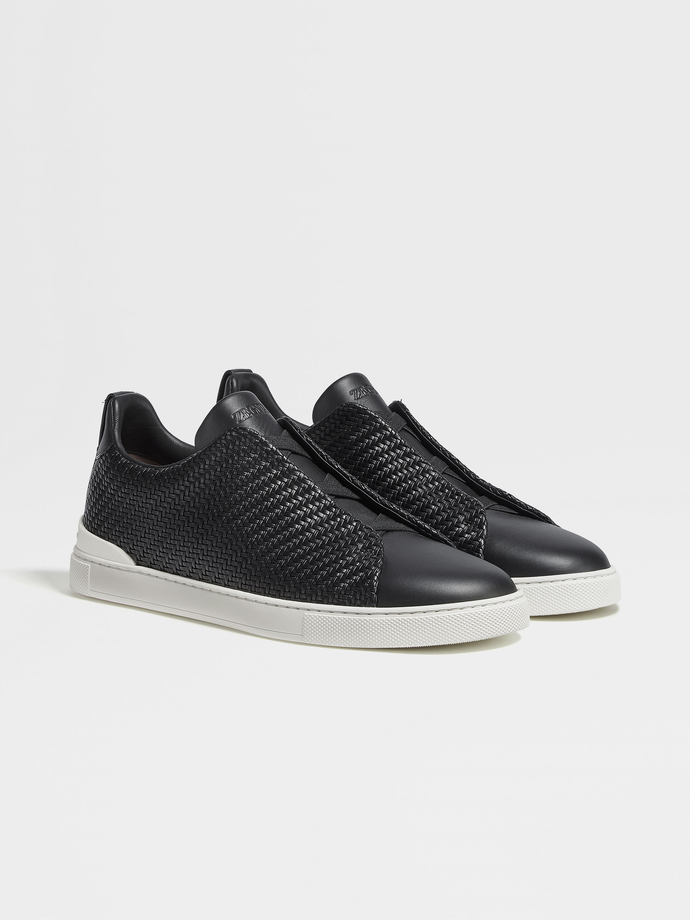 ブラック PELLETESSUTA™ レザー Triple Stitch™スニーカー SS25 ブラック PELLETESSUTA™ レザー Triple Stitch™スニーカー SS25