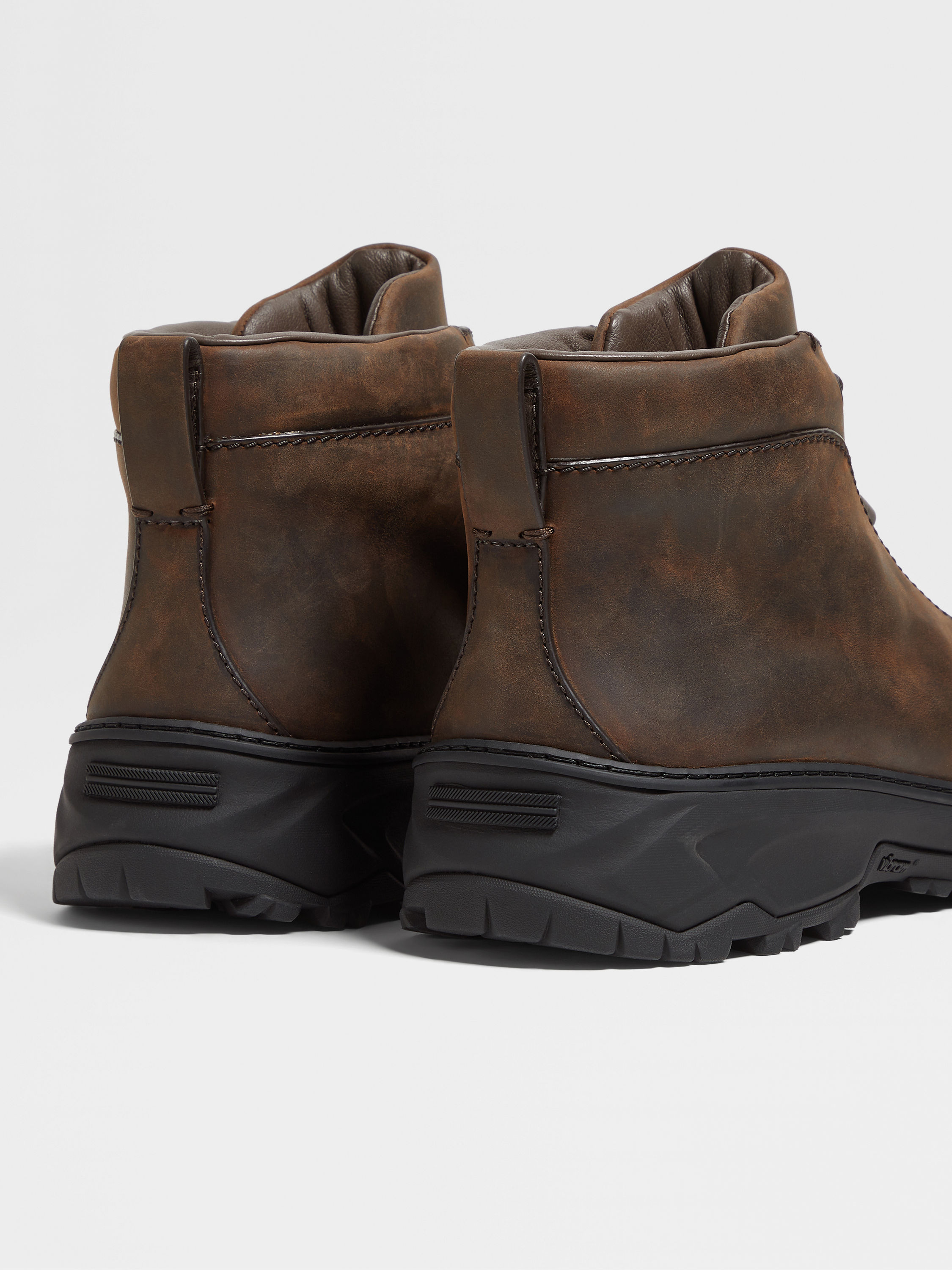 Brown Leather Triple Stitch™ Vetta Sneakers Product detail photo #1