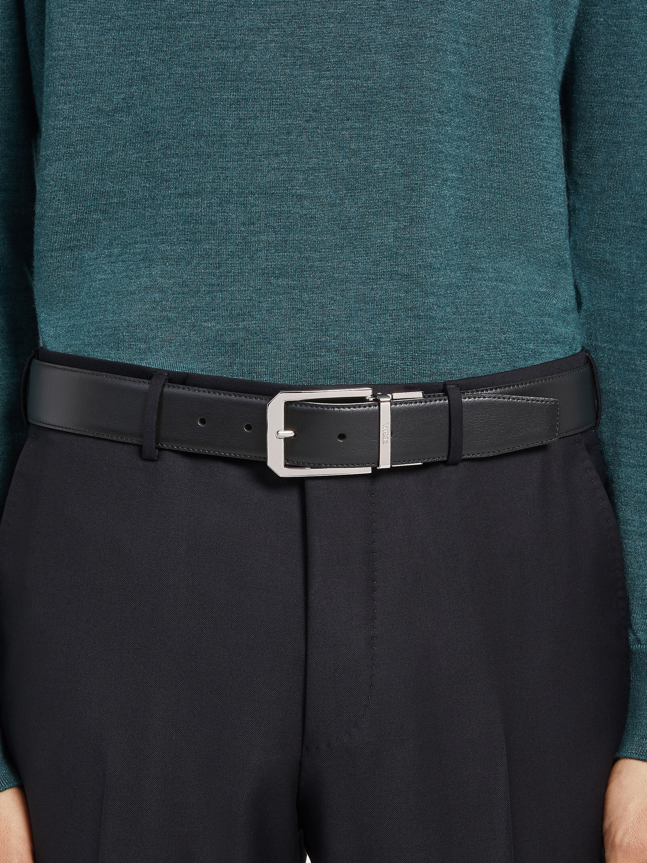Black and Dark Brown Reversible Leather Belt Product detail photo #2
