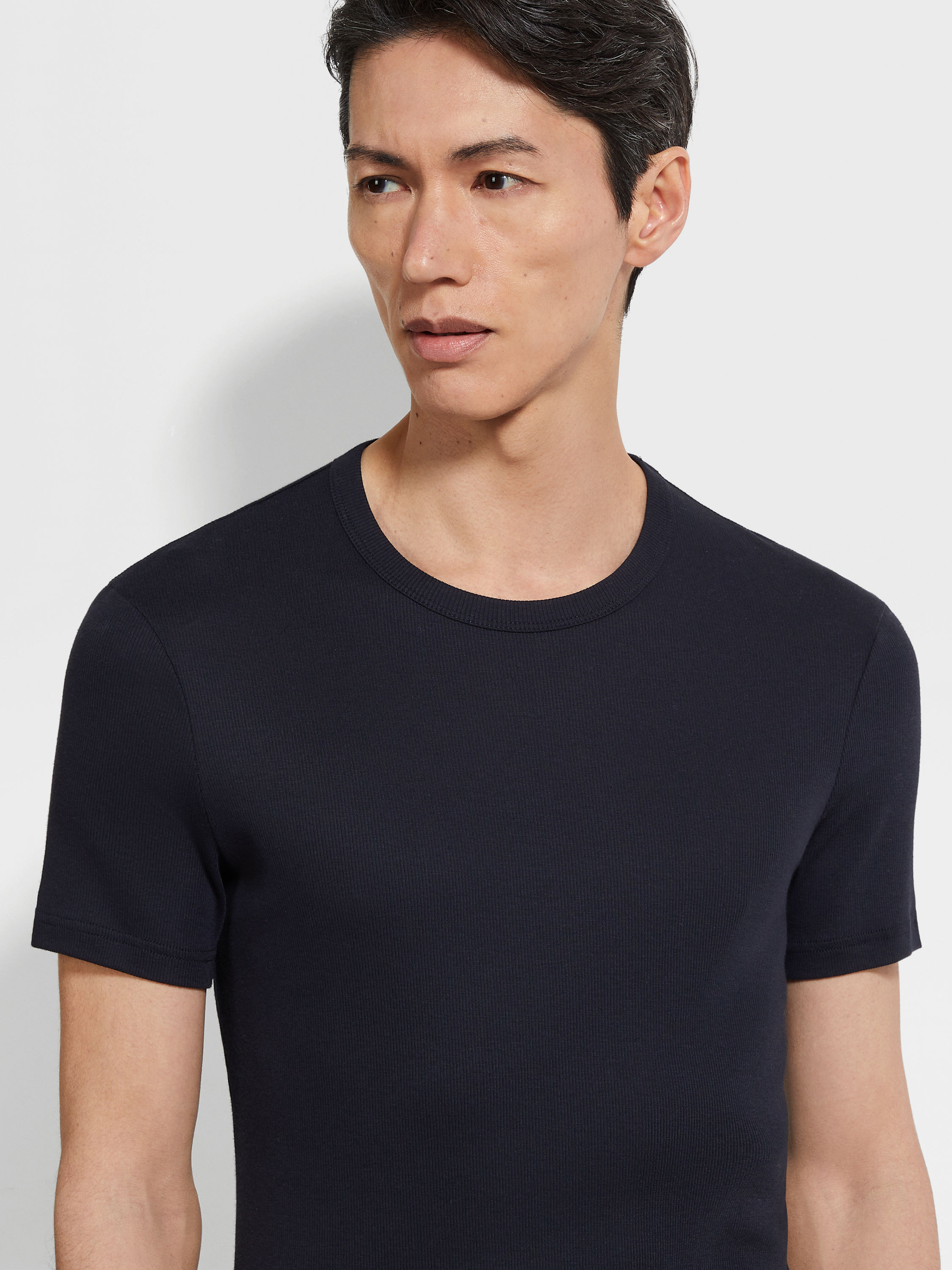 黑色棉莫代尔 T 恤 产品细节图 #1