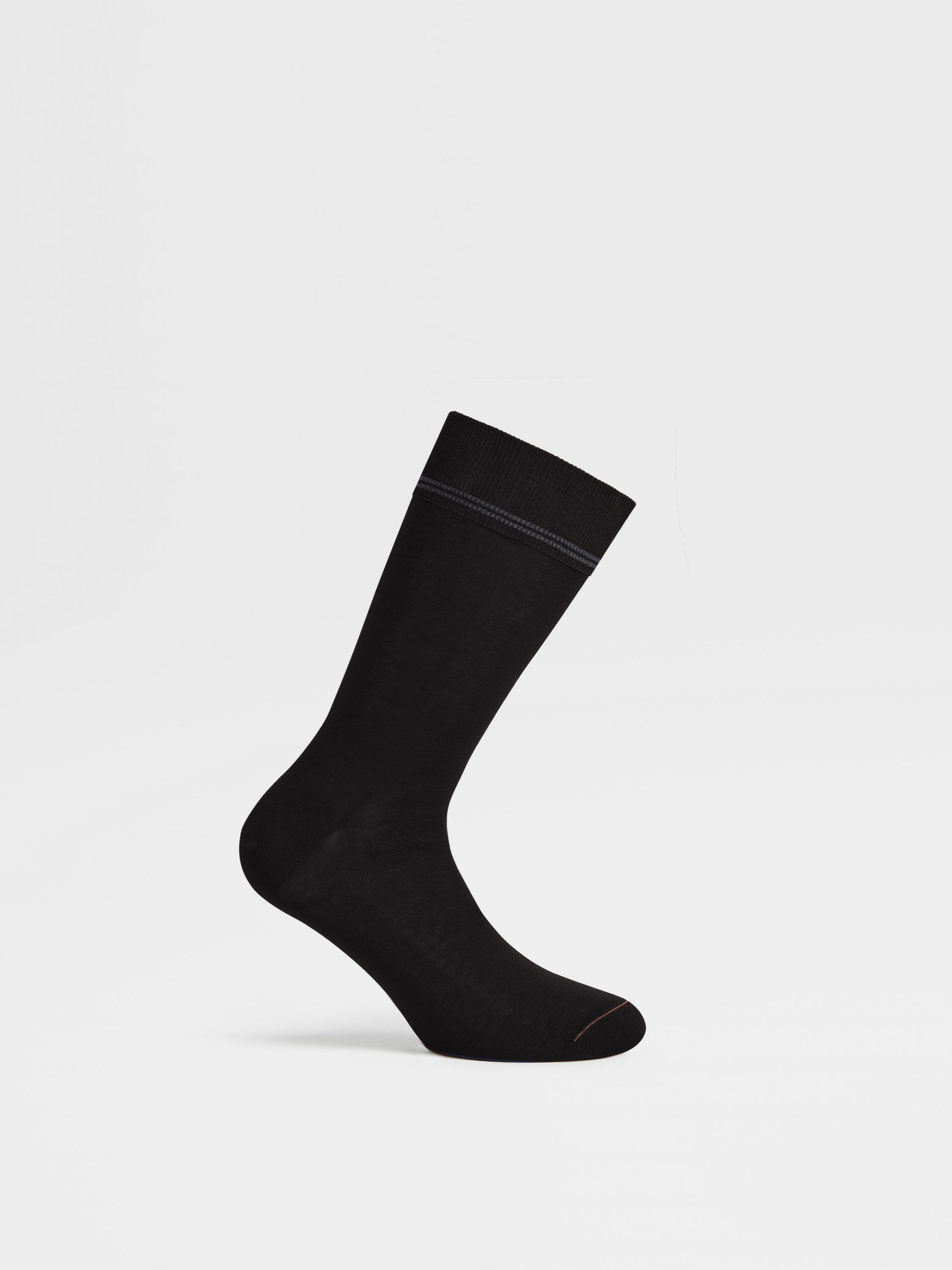 Black Cotton Socks Product detail photo #2