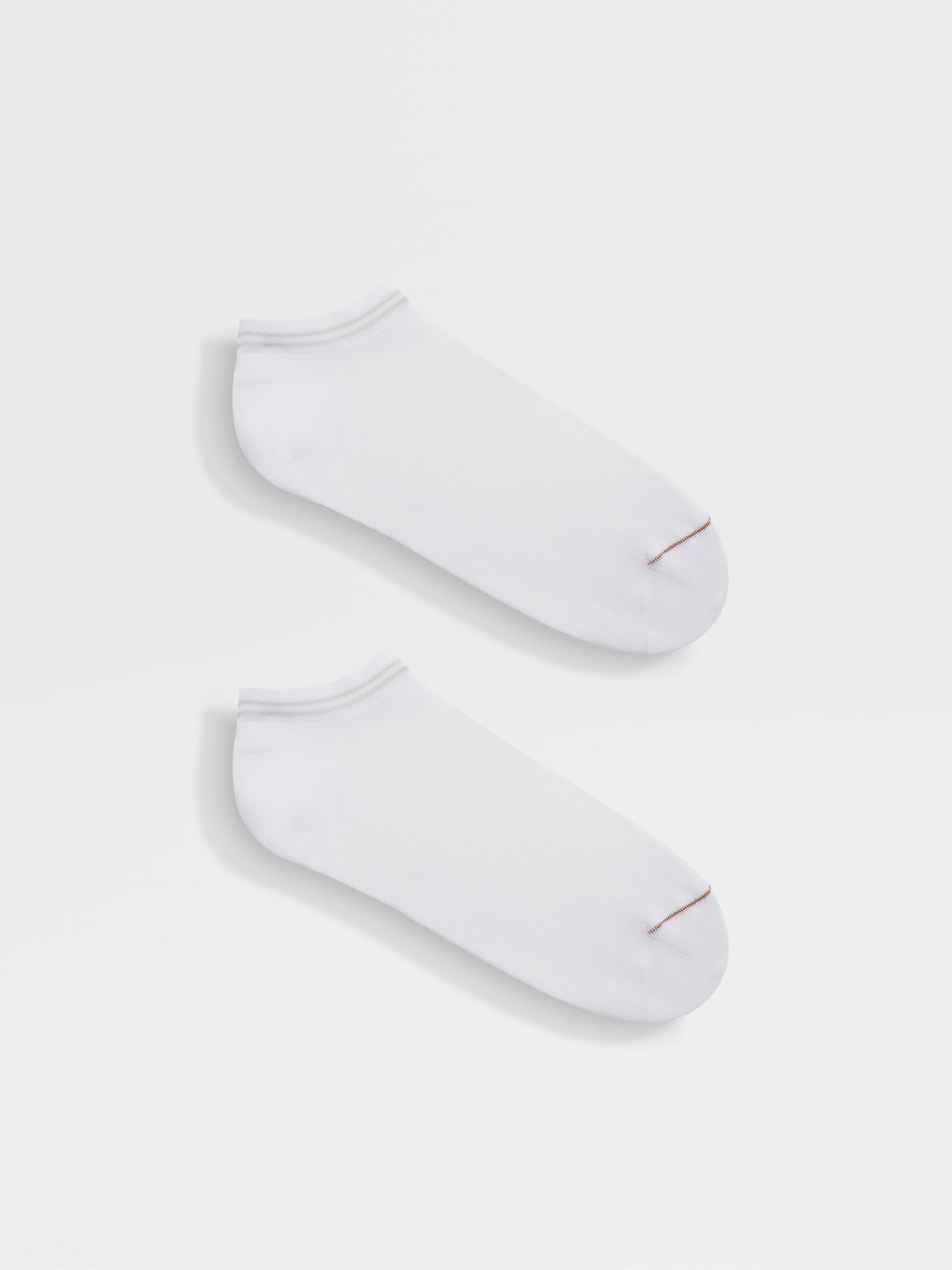 White Cotton Blend Socks Product detail photo #2