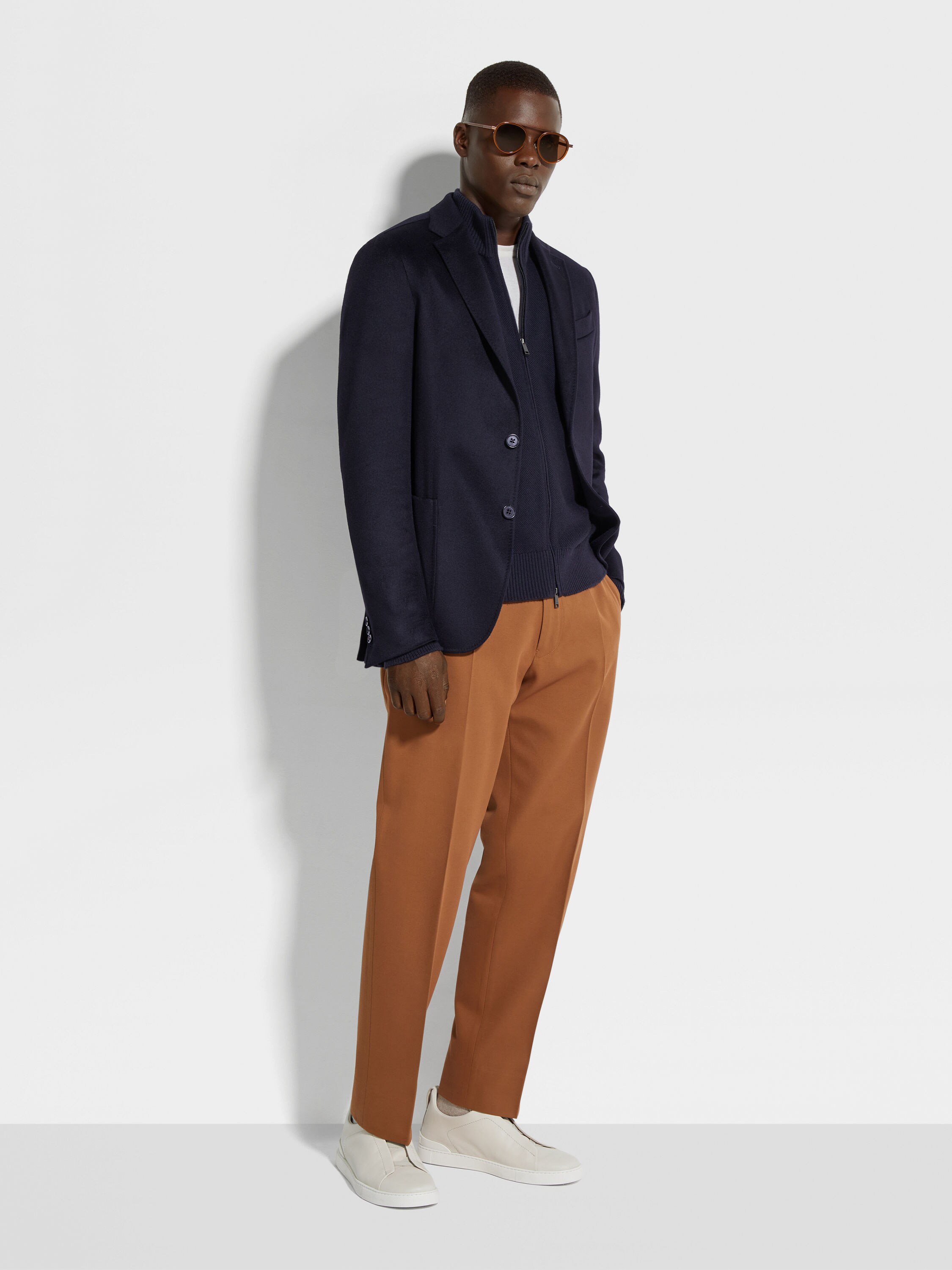 Jacke aus Oasi Cashmere in Marineblau Detailfoto #1 des Produkts