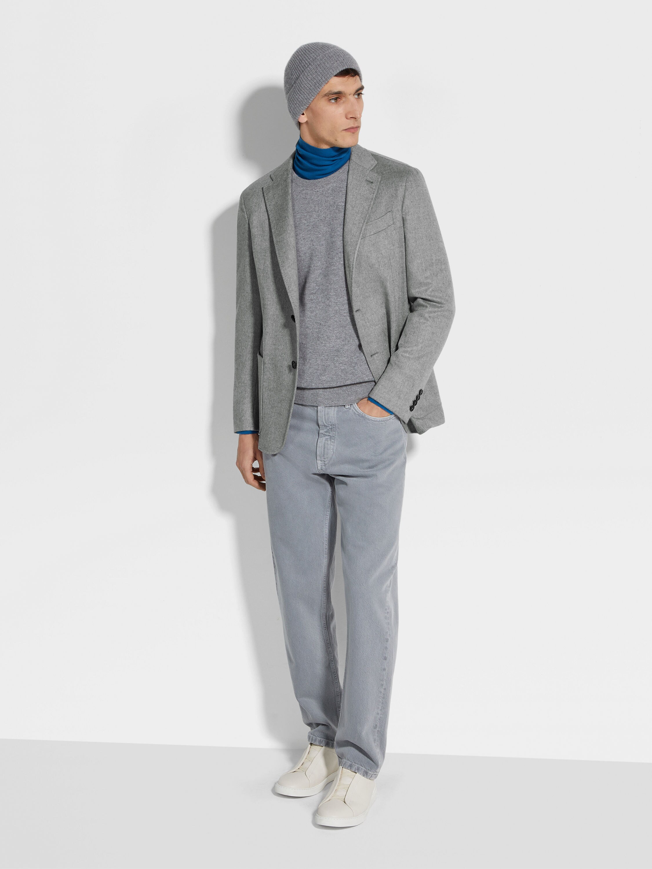 Jacke aus Oasi Cashmere in meliertem Grau Detailfoto #1 des Produkts