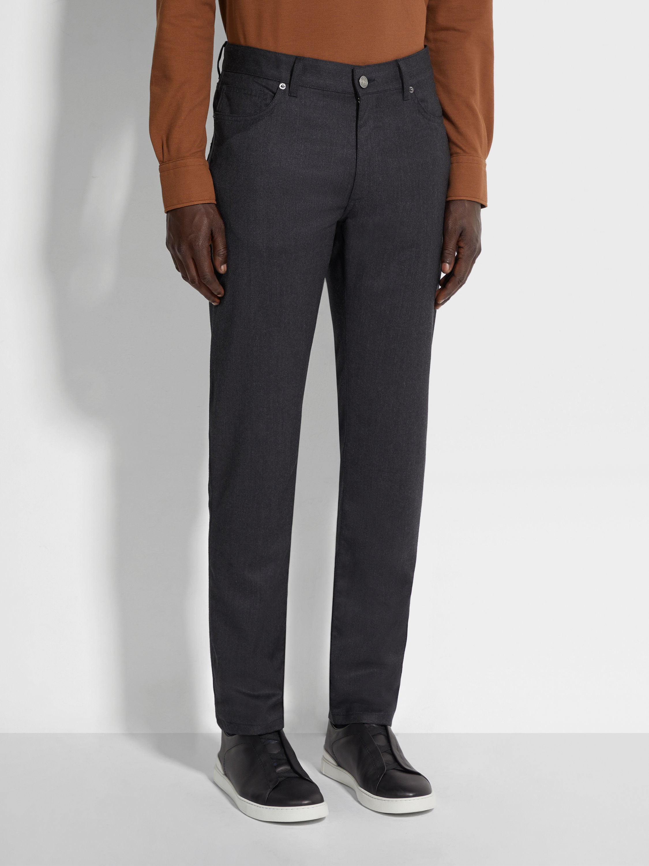 Dark Grey Stone-washed Wool Roccia Pants Product detail photo #3