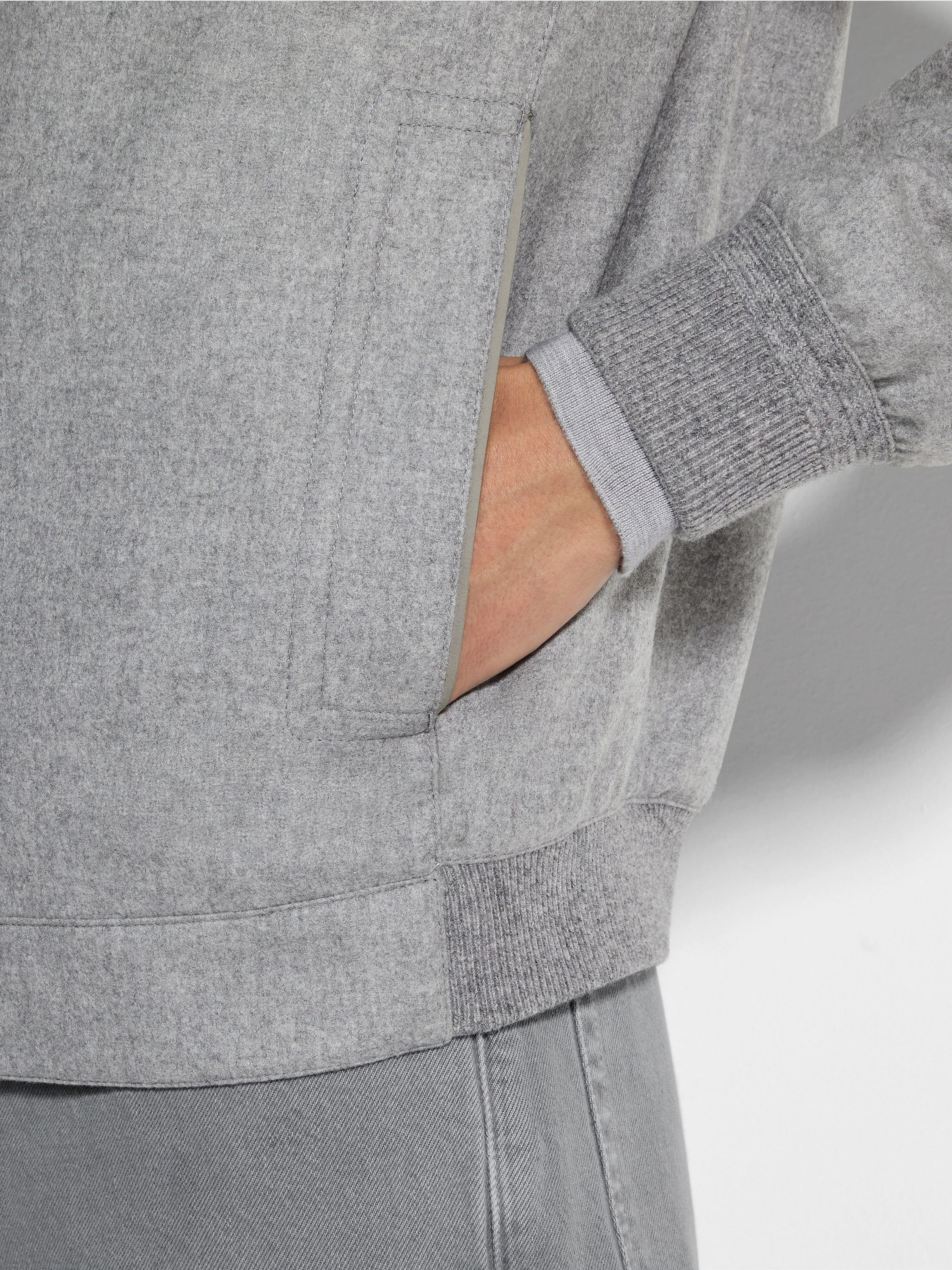 Oasi Cashmere Elements Bomber Product detail photo #2