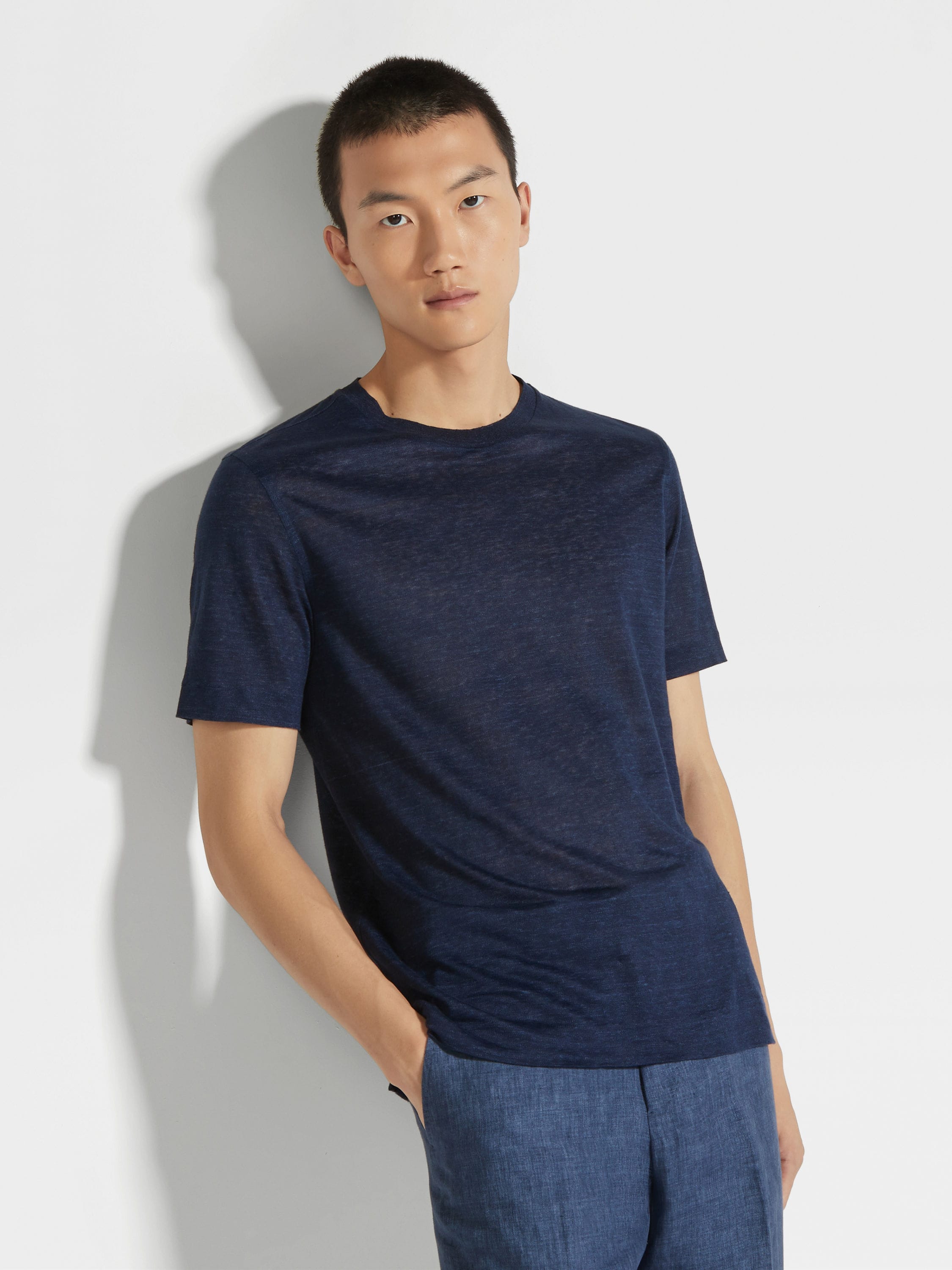 Navy Blue Linen T-shirt Product detail photo #2