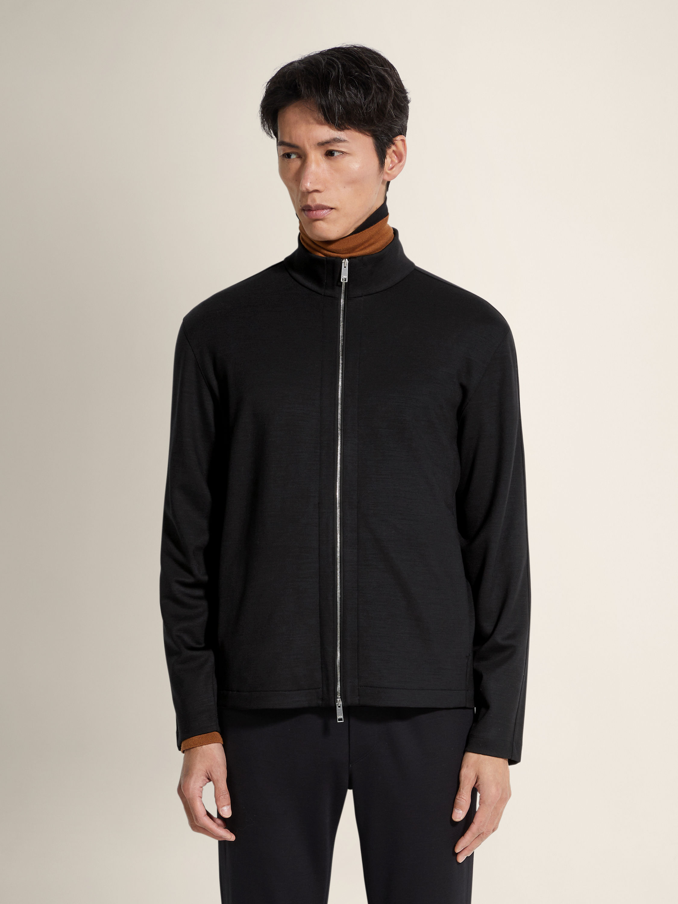 블랙 High Performance™ 울 풀 지퍼 스웻셔츠 제품 상세 사진 #3