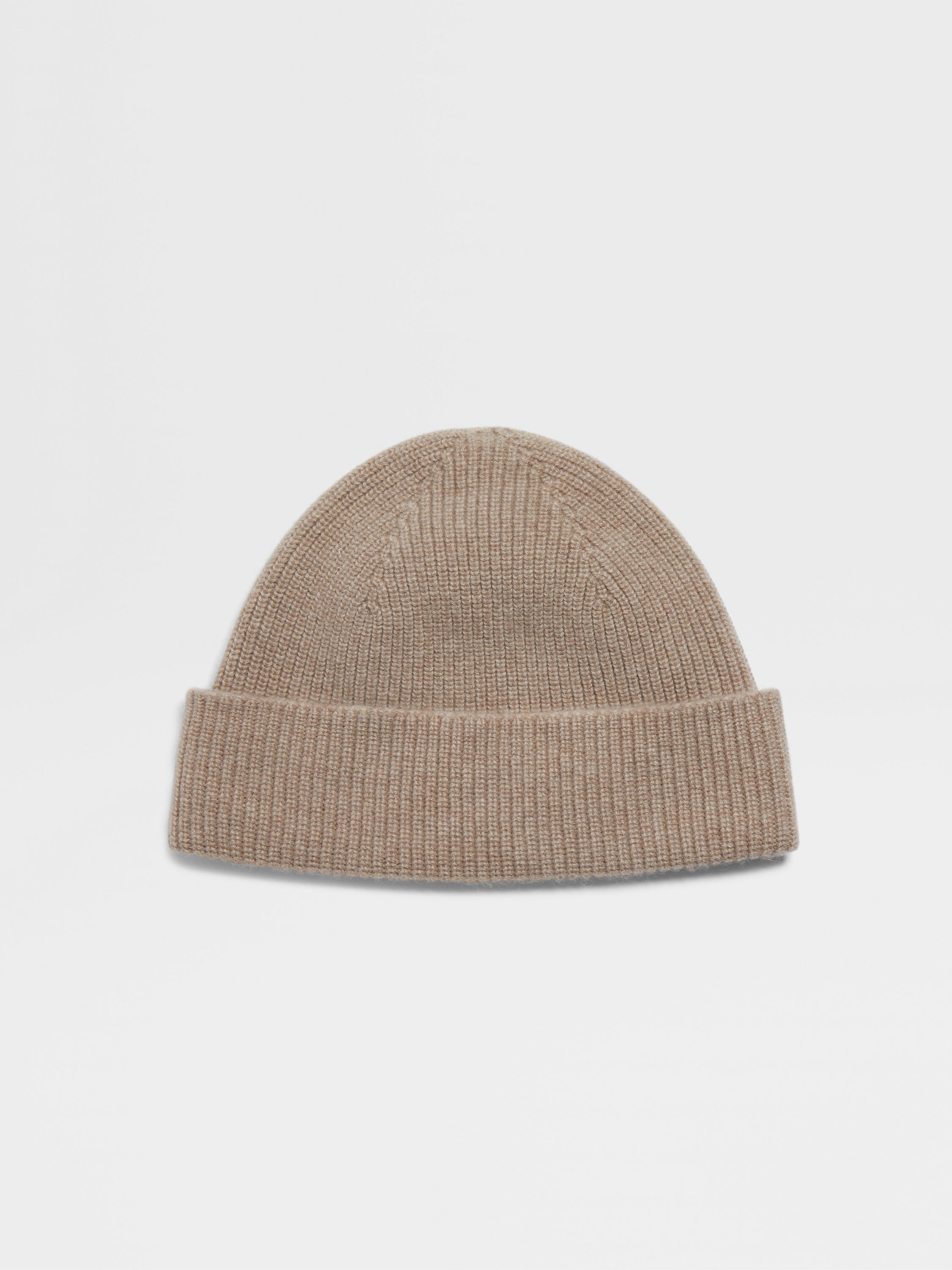 Beanie aus Oasi Cashmere in hellem Taupe Detailfoto #2 des Produkts