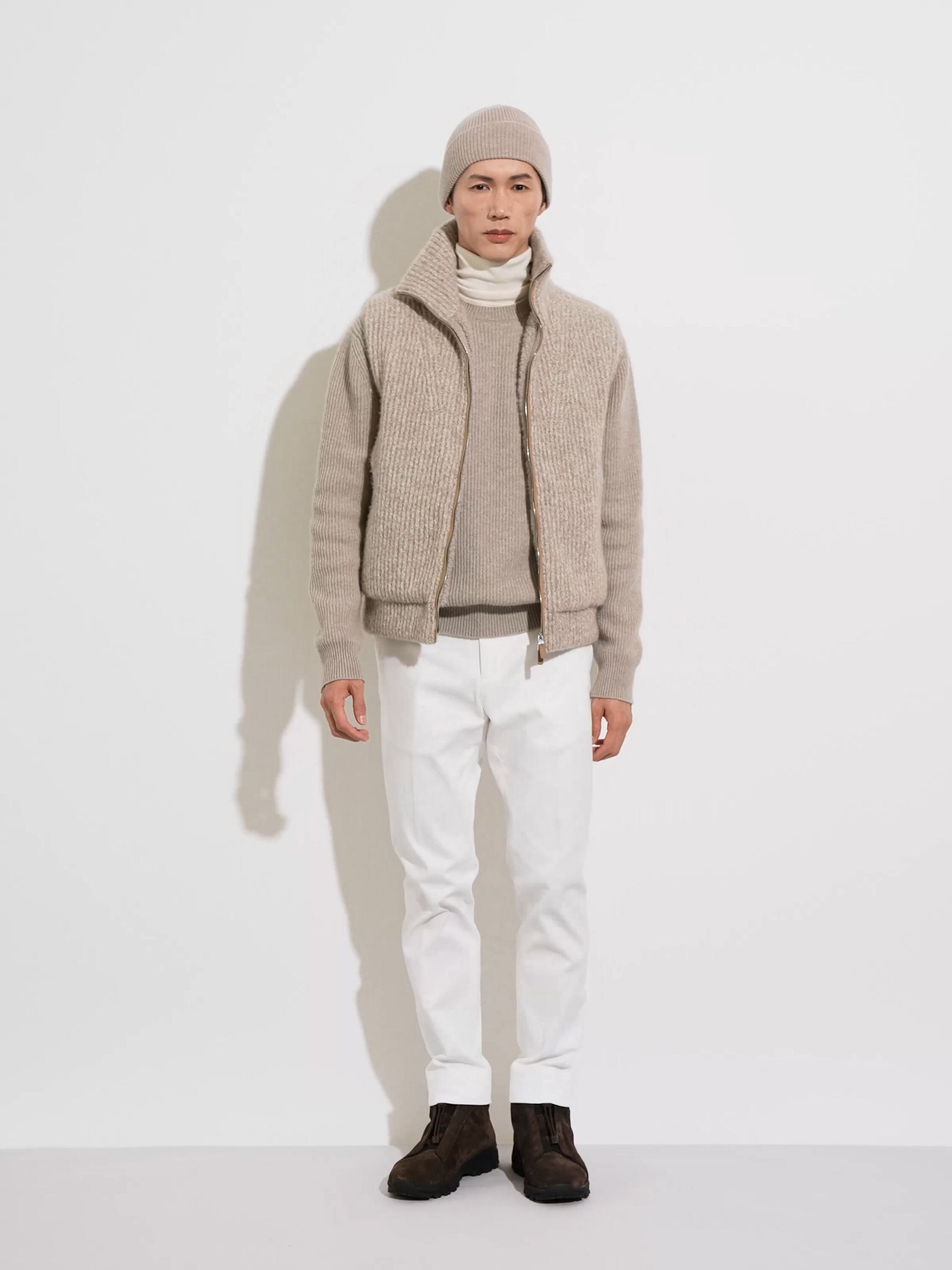 Light Taupe Mélange Cashmere Blend Full Zip Vest FW24 Light Taupe Mélange Cashmere Blend Full Zip Vest FW24
