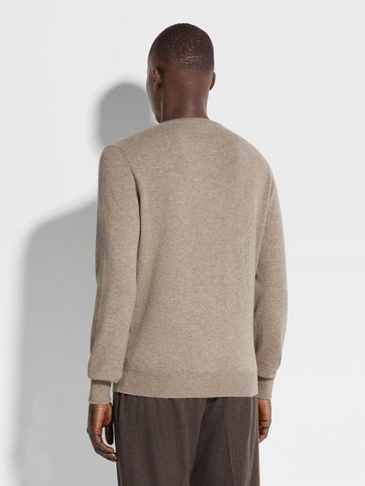 Light Taupe Oasi Cashmere Crewneck FW25 31835586 | Zegna US Light Taupe Oasi Cashmere Crewneck FW25 31835586 | Zegna US