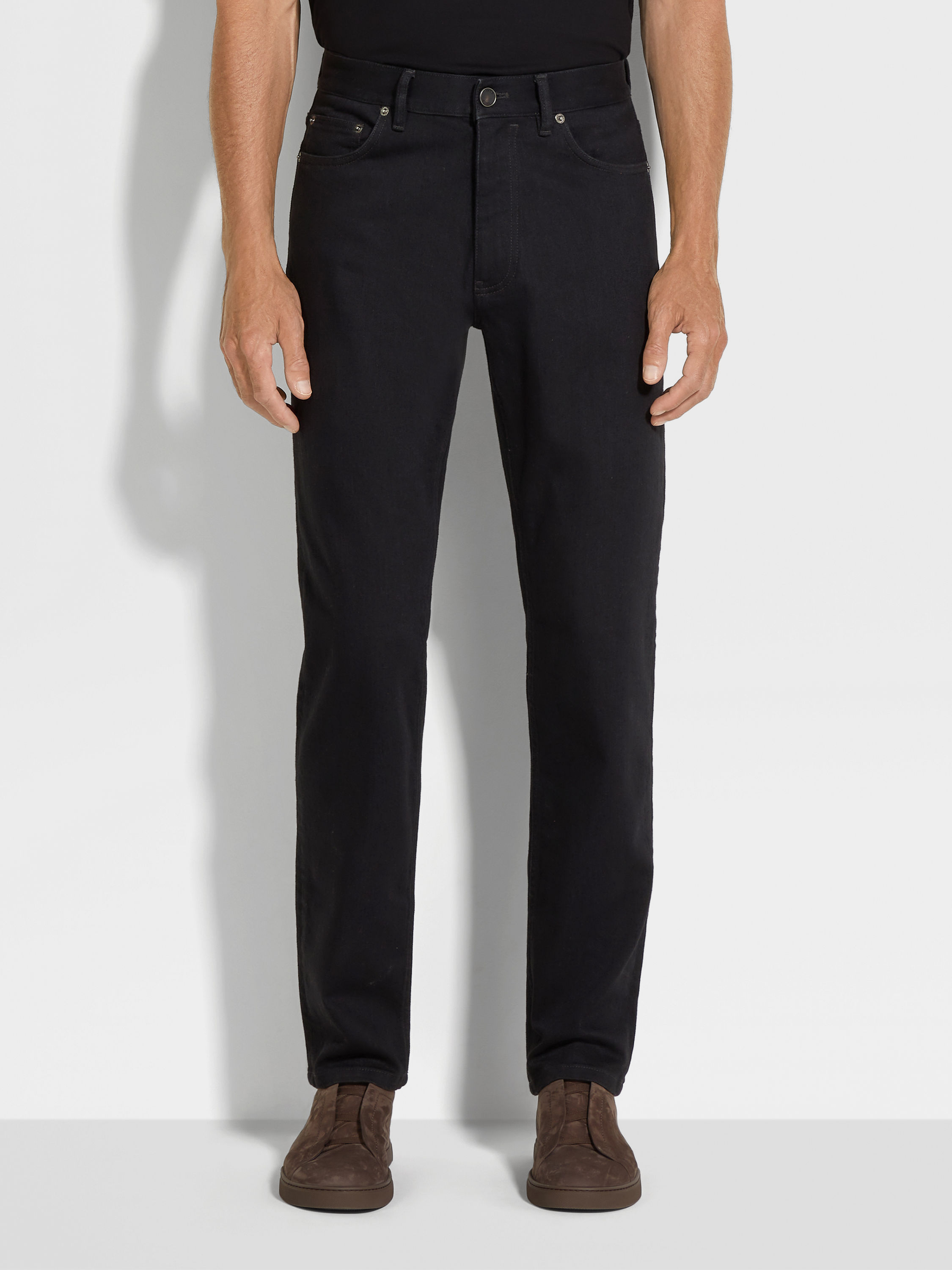 Jeans Roccia in Cotone Elasticizzato Rinse Wash Neri  Foto #3 di dettaglio del prodotto