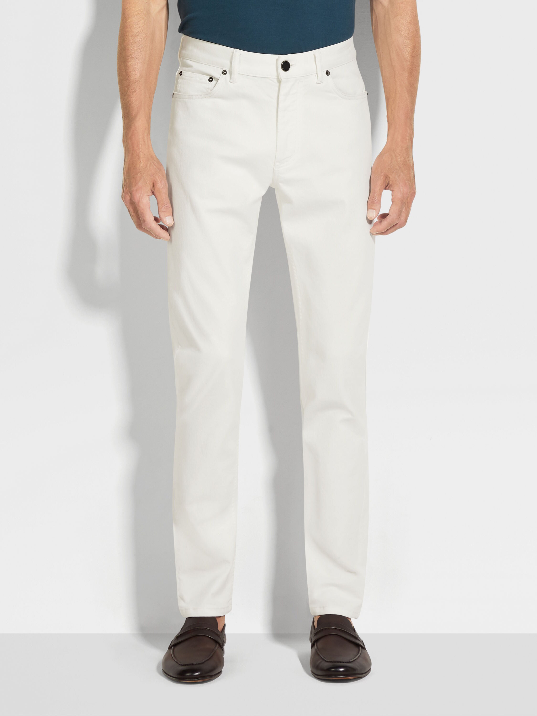 White Rinse-washed Stretch Cotton Roccia Jeans Product detail photo #3