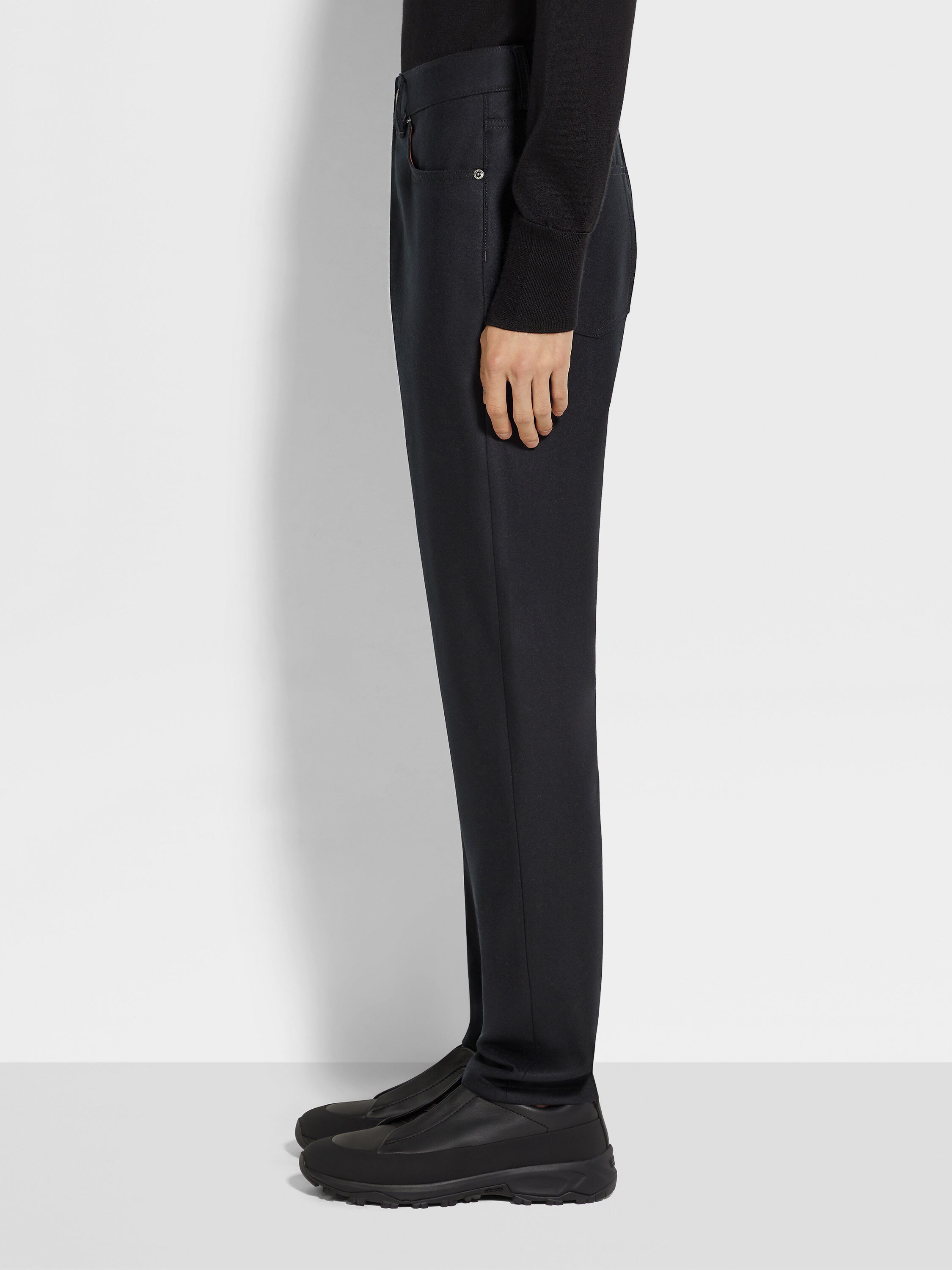 Black Wool and Cashmere Roccia Pants Product detail photo #3