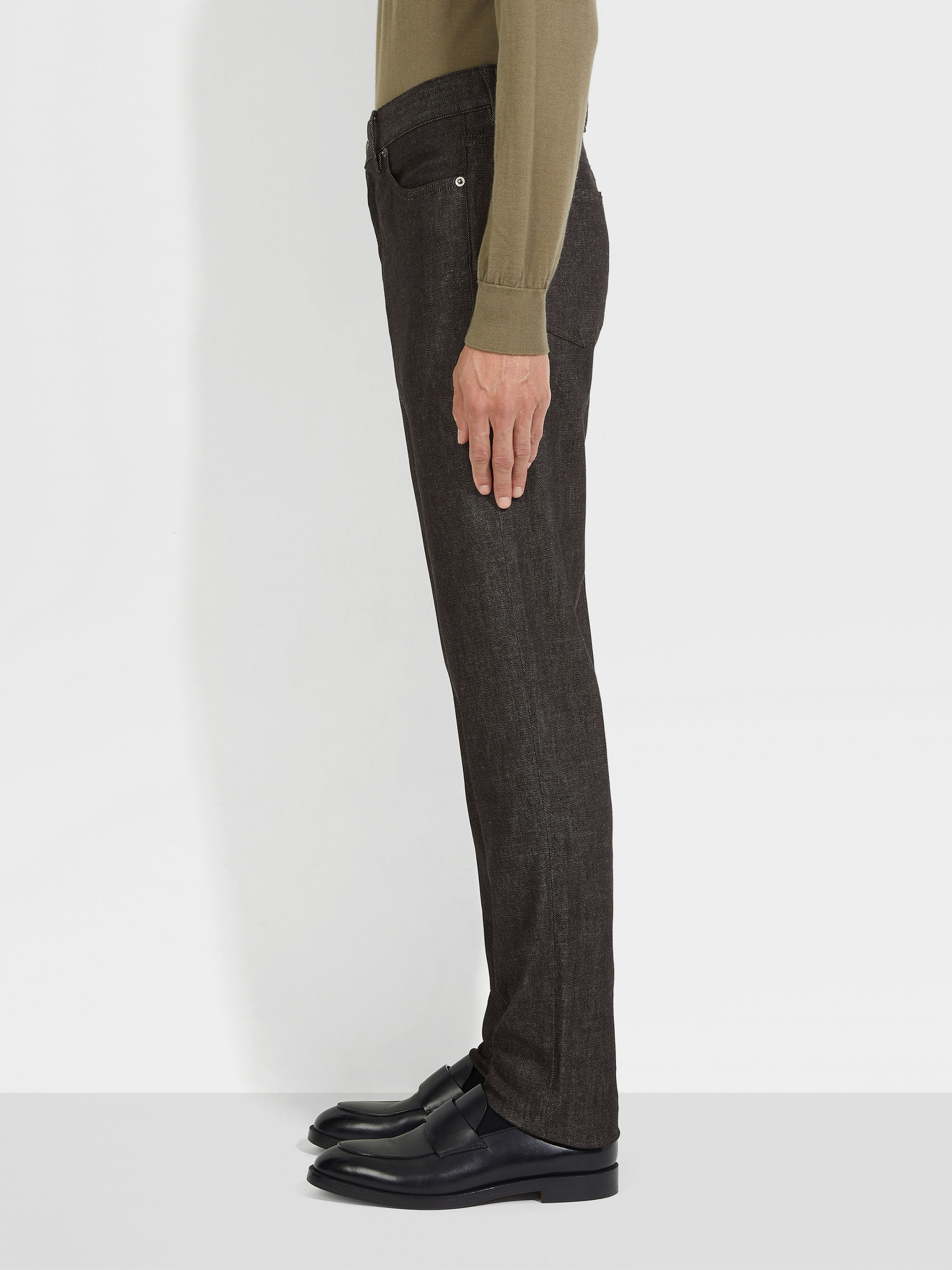 Black Stretch Cotton and Cashmere Roccia Jeans Product detail photo #3