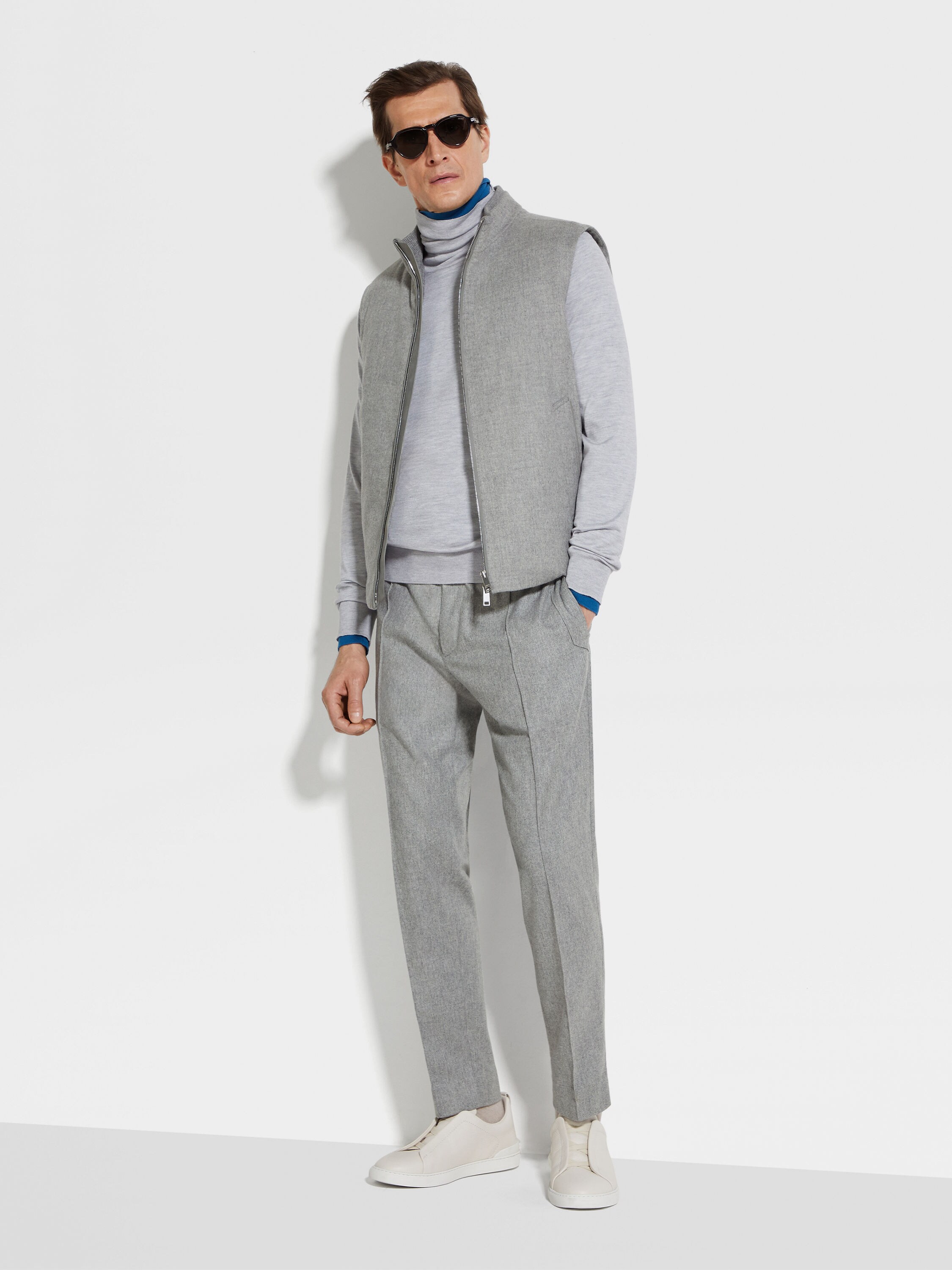 Oasi Cashmere Elements Vest Product detail photo #1