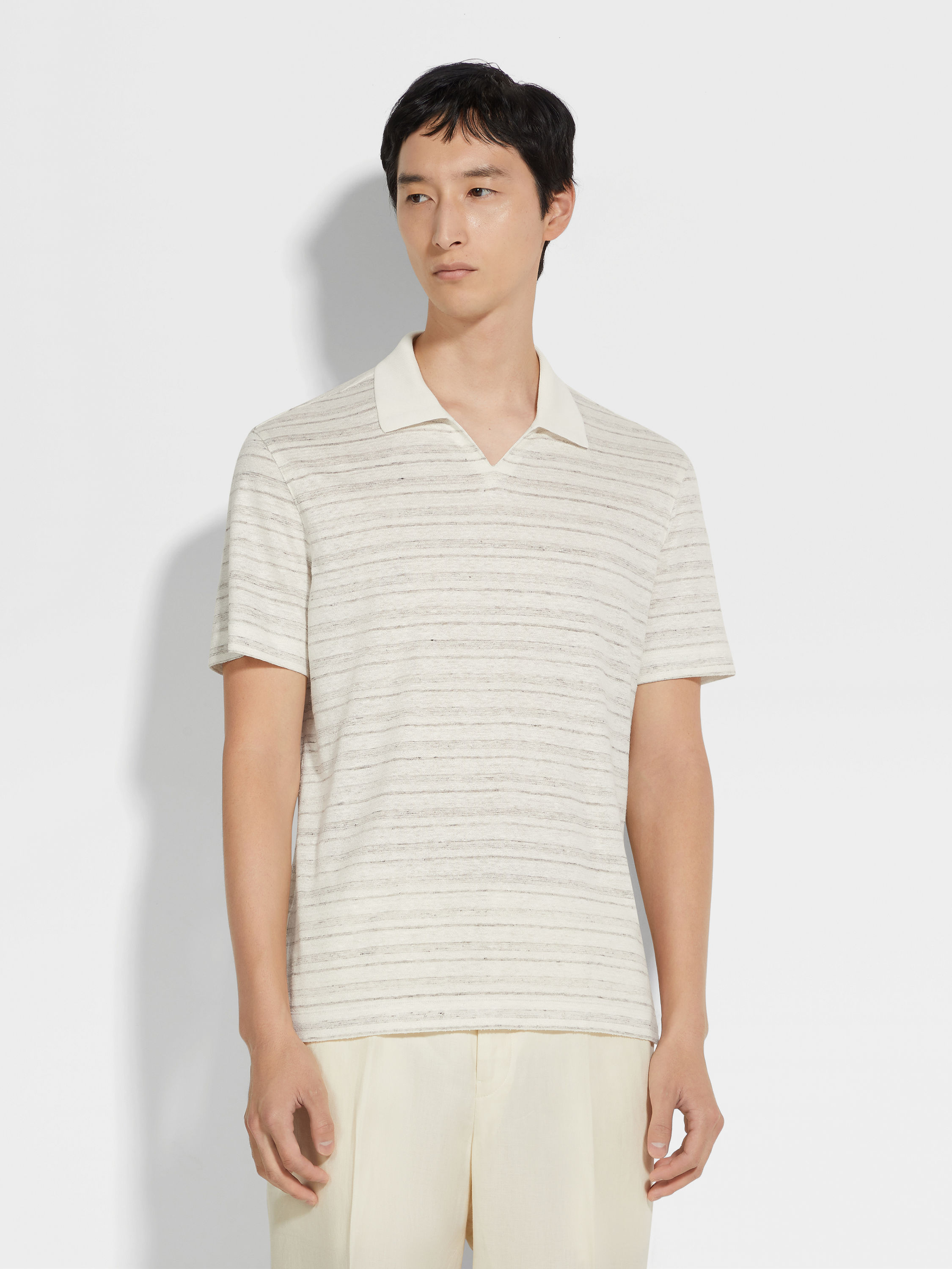 White and Dark Taupe Linen and Silk Blend Polo Shirt Product detail photo #3