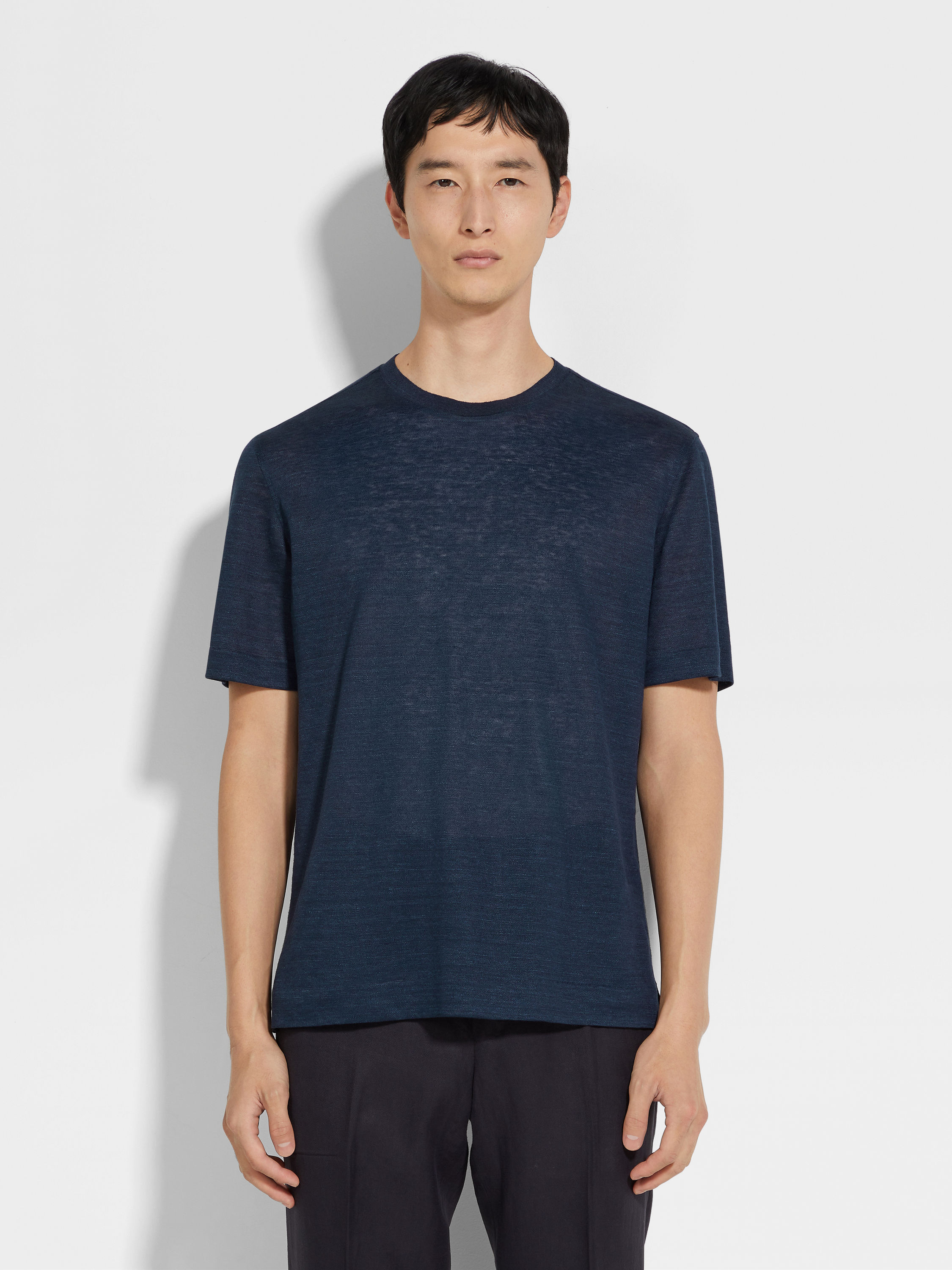 Navy Blue Oasi Lino T-shirt Product detail photo #3