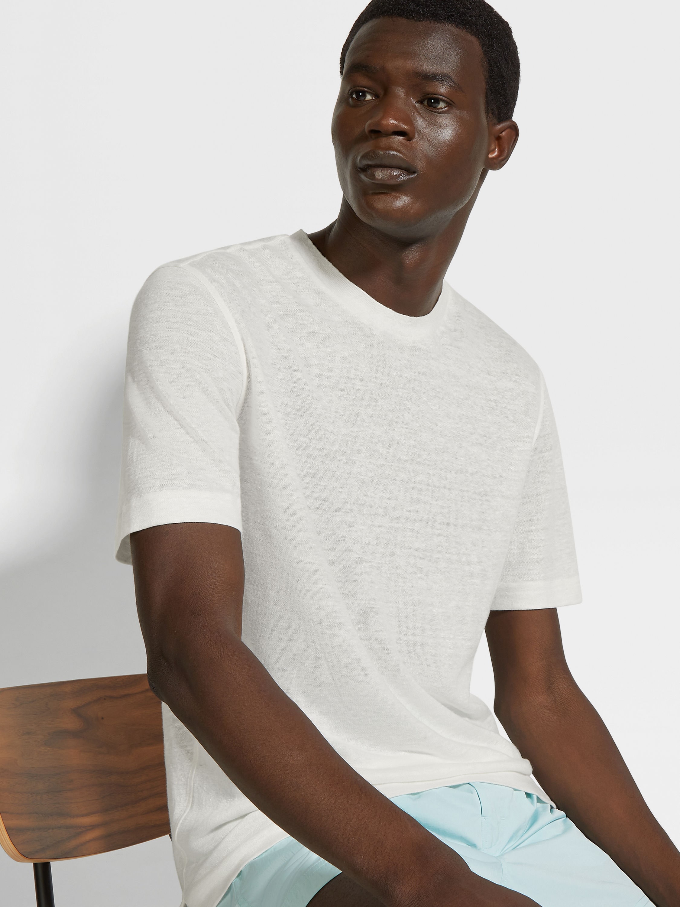 White Oasi Lino T-shirt Product detail photo #2