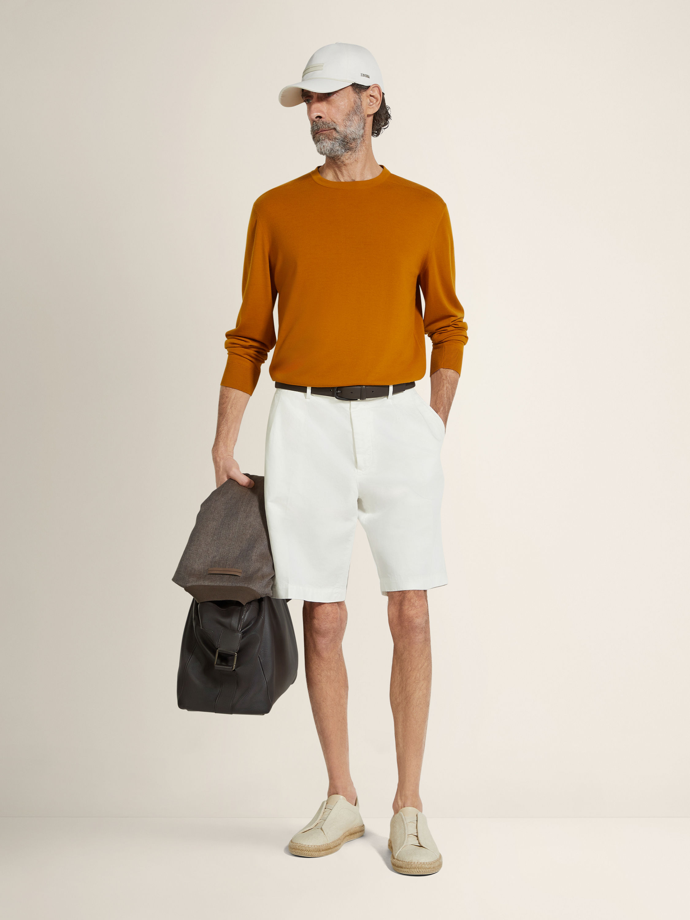 Ochre Vellus Aureum Crewneck Product detail photo #2