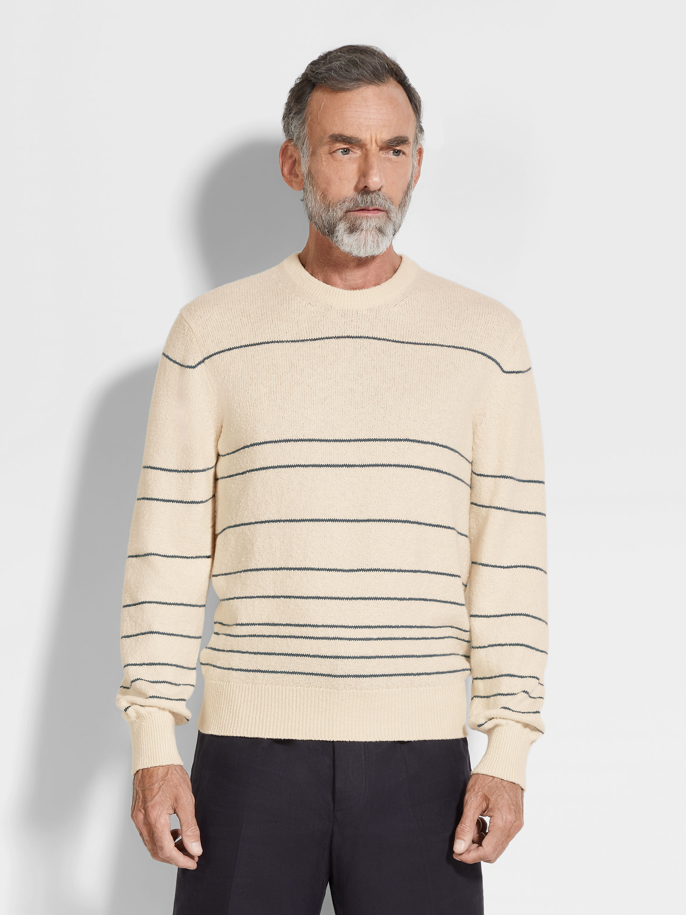 White Cotton Blend Crewneck Product detail photo #3