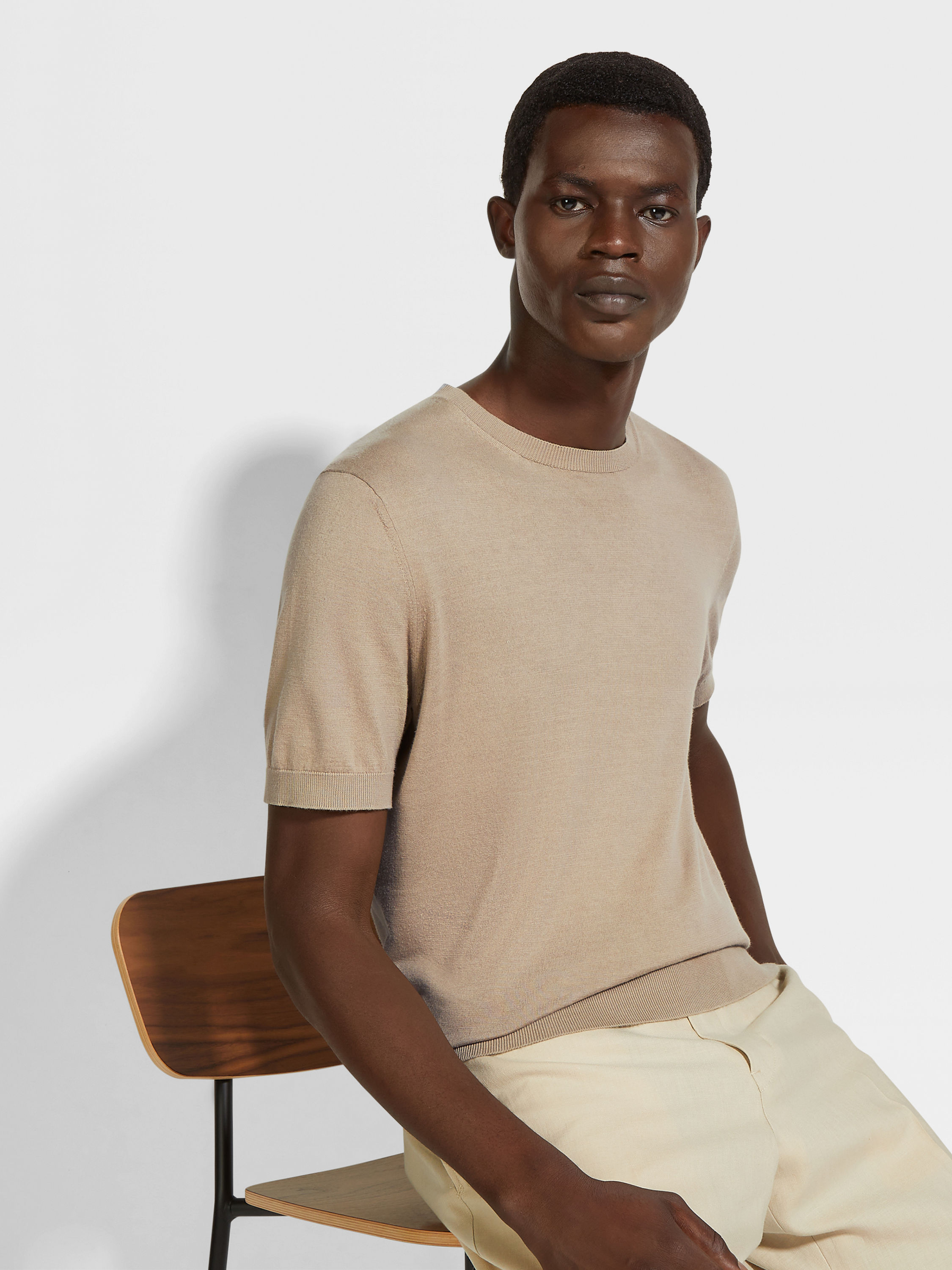 Light Taupe Premium Cotton T-shirt Product detail photo #2