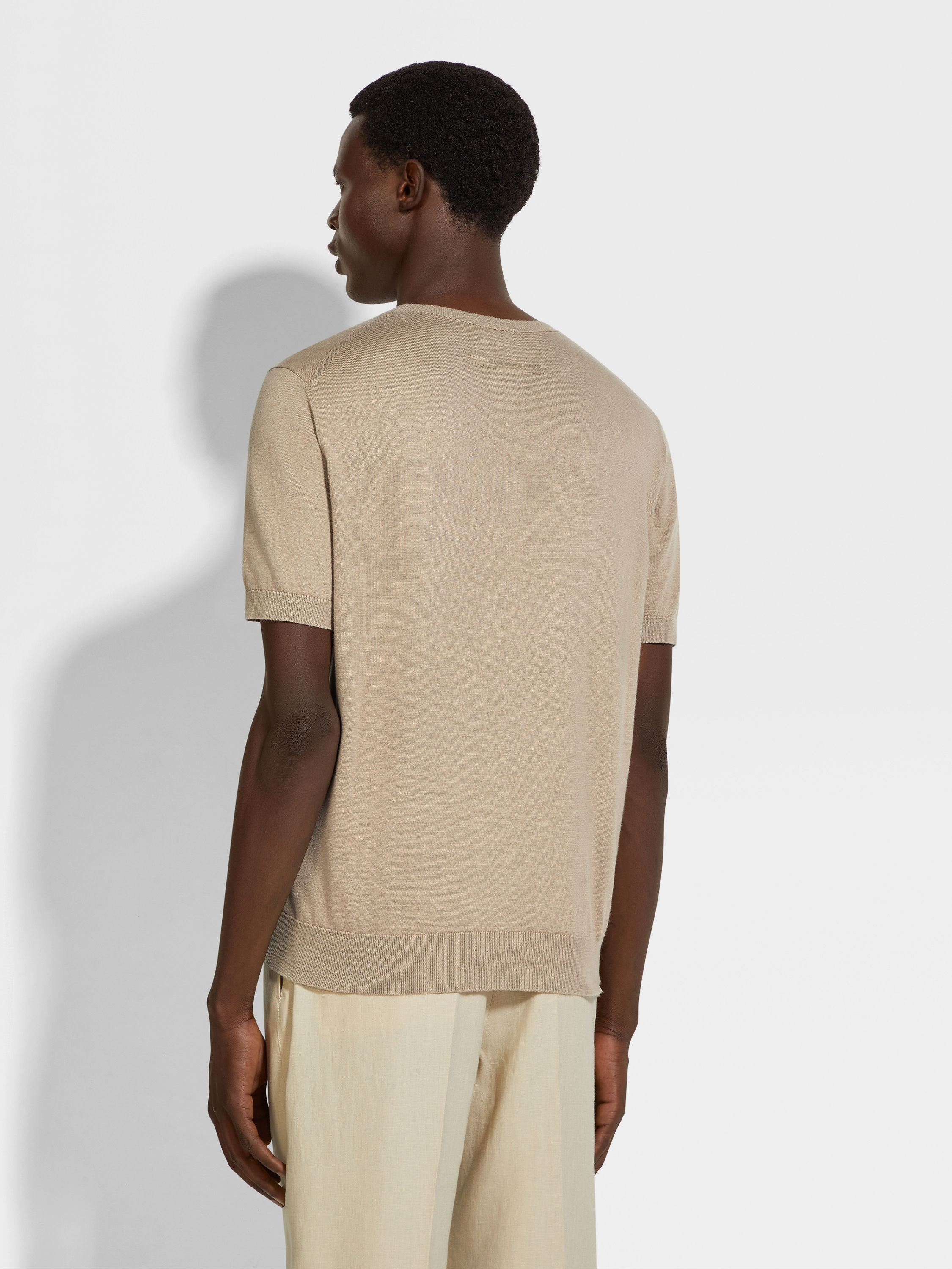 Light Taupe Premium Cotton T-shirt Product detail photo #4