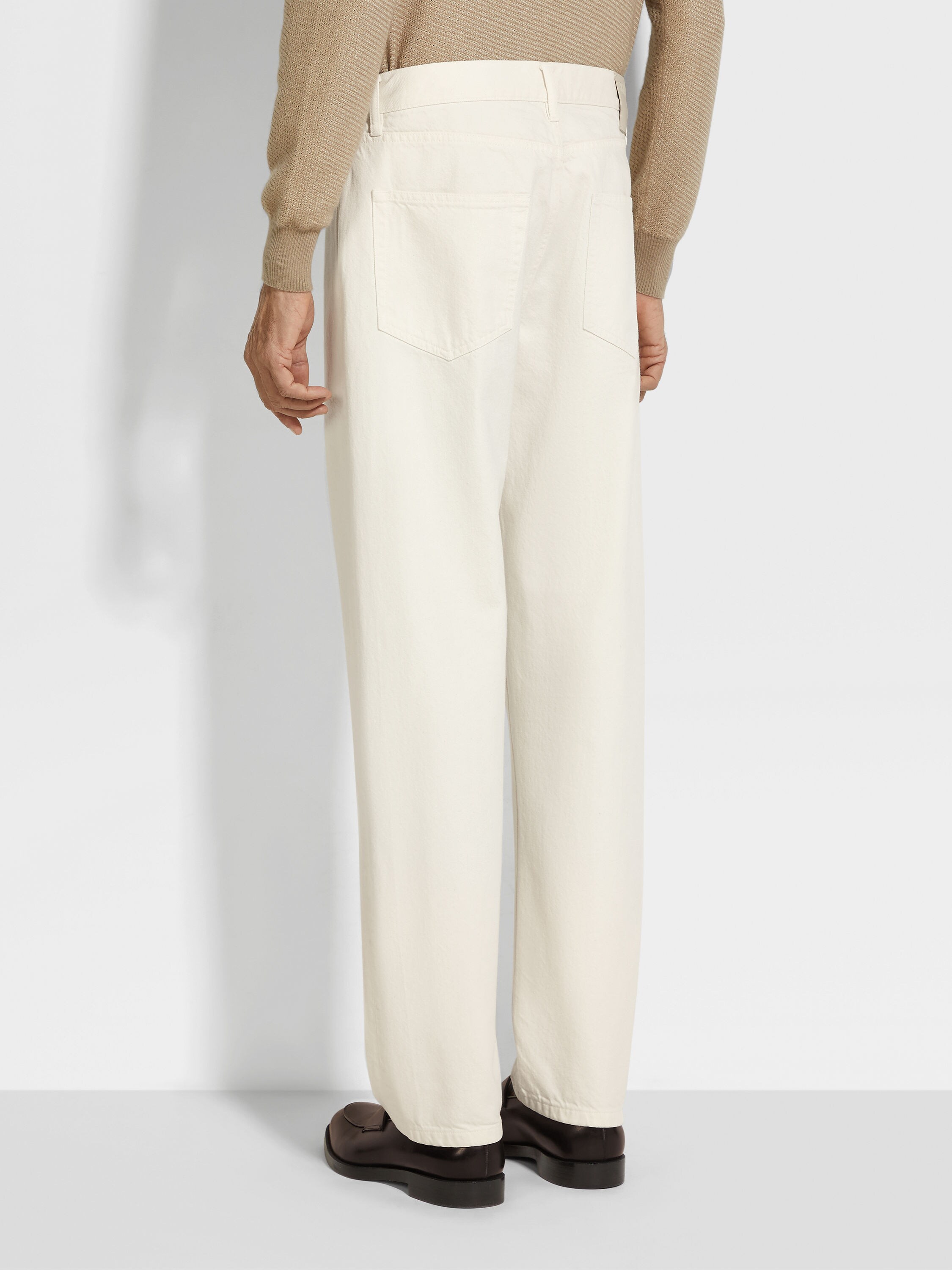 White Stone-washed Cotton Roccia Jeans Product detail photo #5